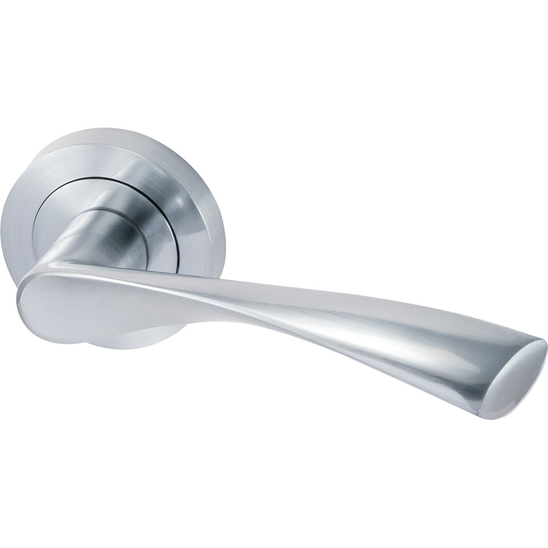 Eclipse Monza Lever on Rose Door Handles Satin (Pair) in Chrome Zinc/Aluminium | Compare The Build