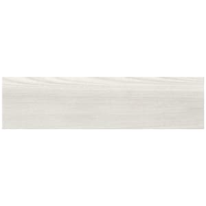 Wickes River Light Grey Wood effect Porcelain Wall and Floor 150 x 600mm Single | Compare The Build