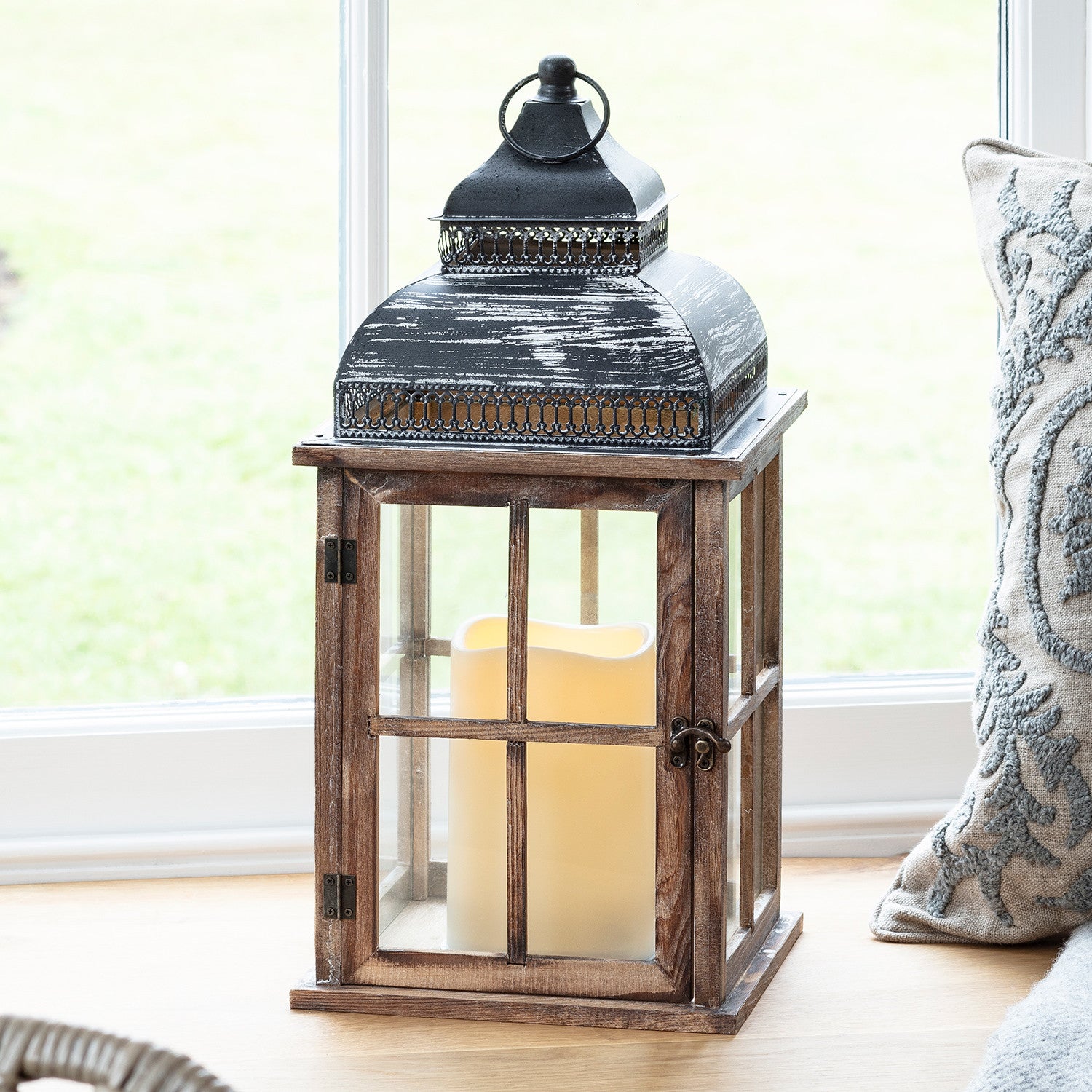 The Estate Battery Lantern Price Comparisons | Compare The Build