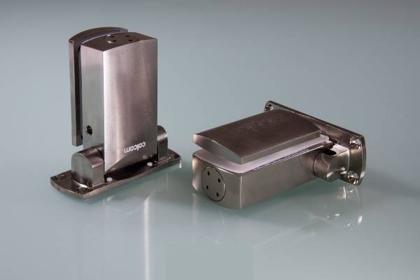 Biloba 8060 Satin Stainless Steel Glass-to-Frame OilDynamic Hinge Price Comparisons | Compare The Build