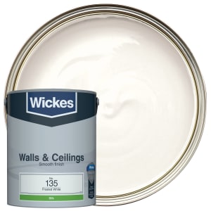 Wickes Vinyl Silk Emulsion Paint - Frosted White No.135 - 5L Price Comparisons | Compare The Build