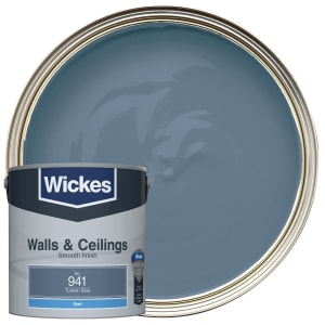 Wickes Vinyl Matt Emulsion Paint - Turkish Blue No.941 - 2.5L | Compare The Build