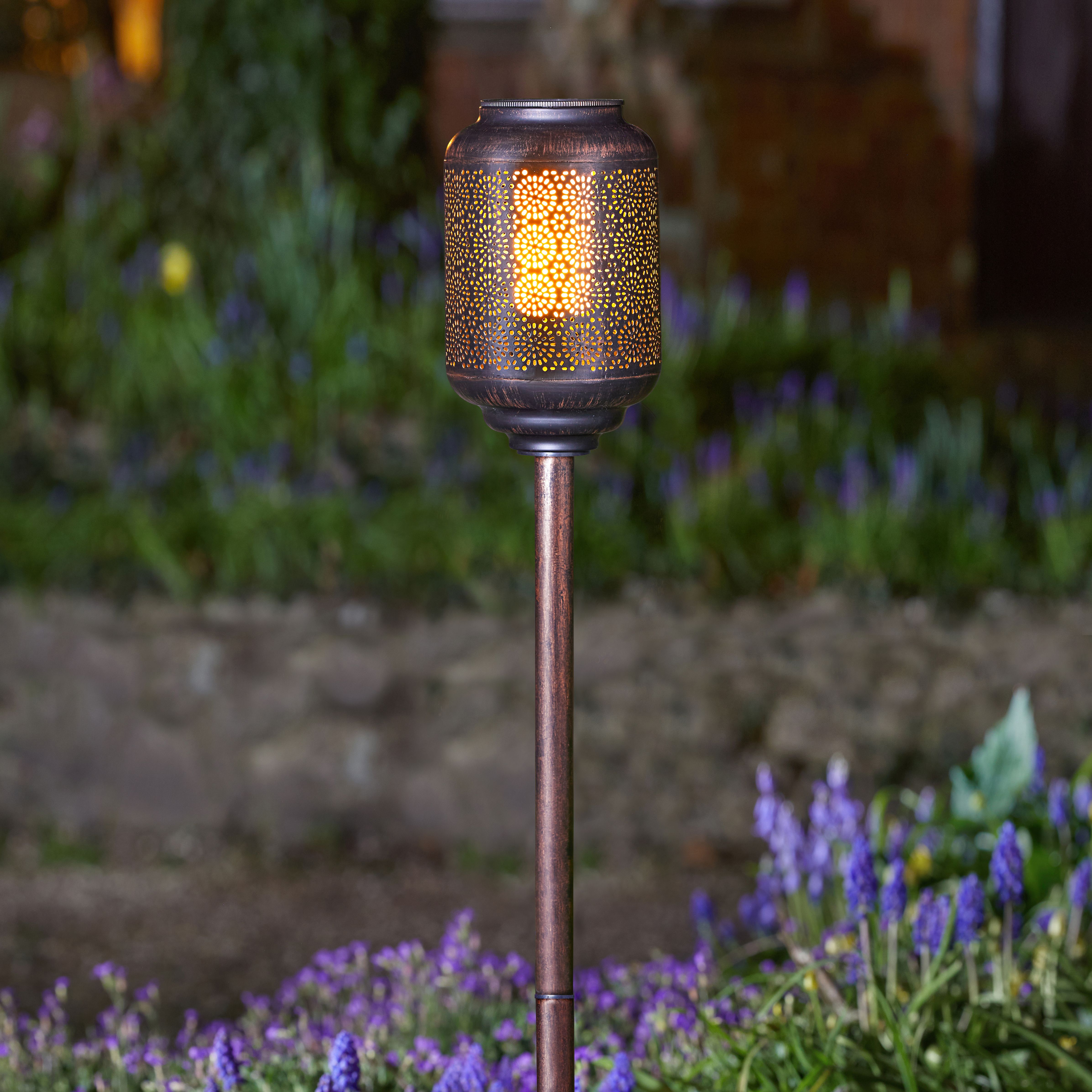 Smart Garden Tunis Bronze Effect Fretwork Solar-Powered Led Outdoor Stake Light Price Comparisons | Compare The Build