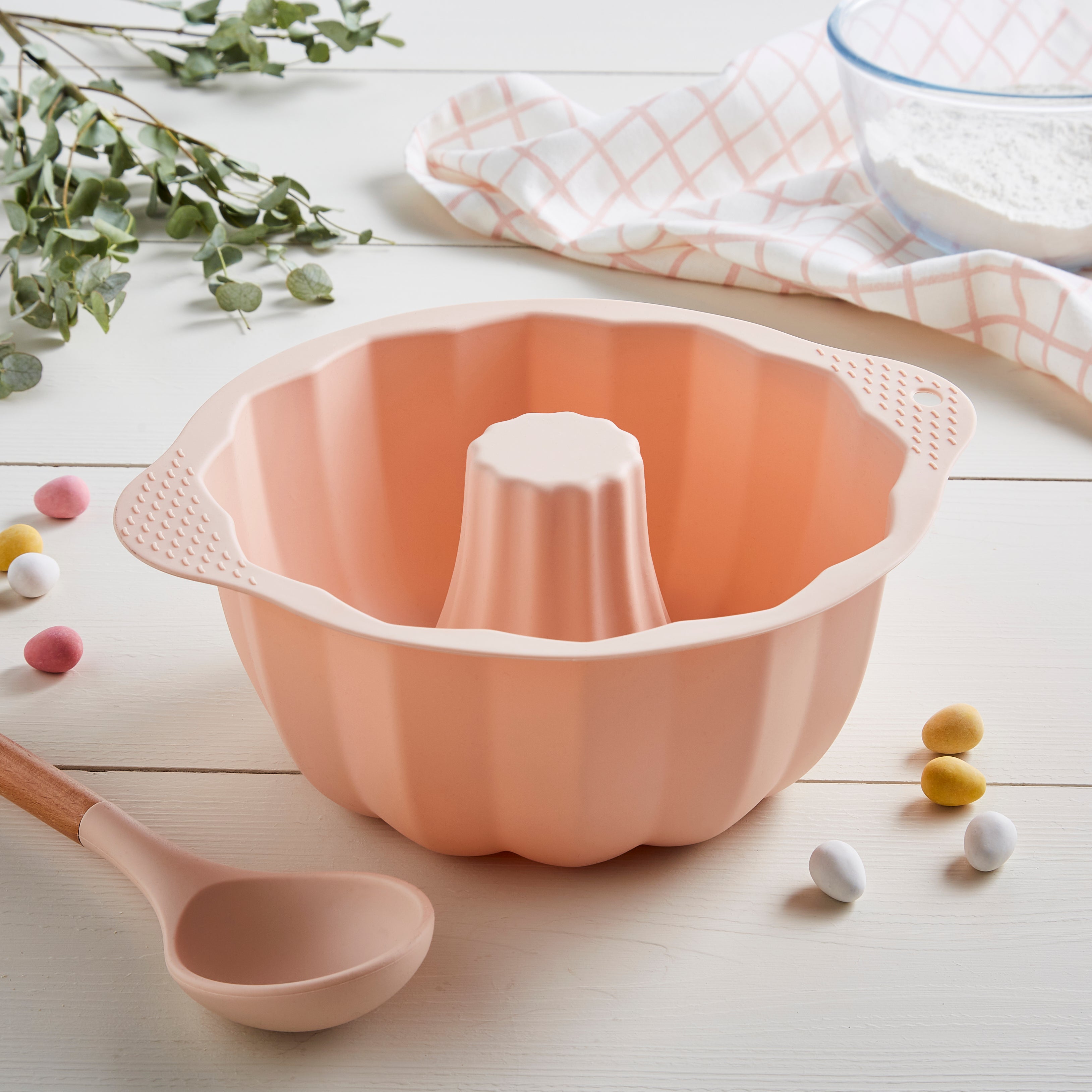 Silicone Fluted Cake Ring            Pink Price Comparisons | Compare The Build