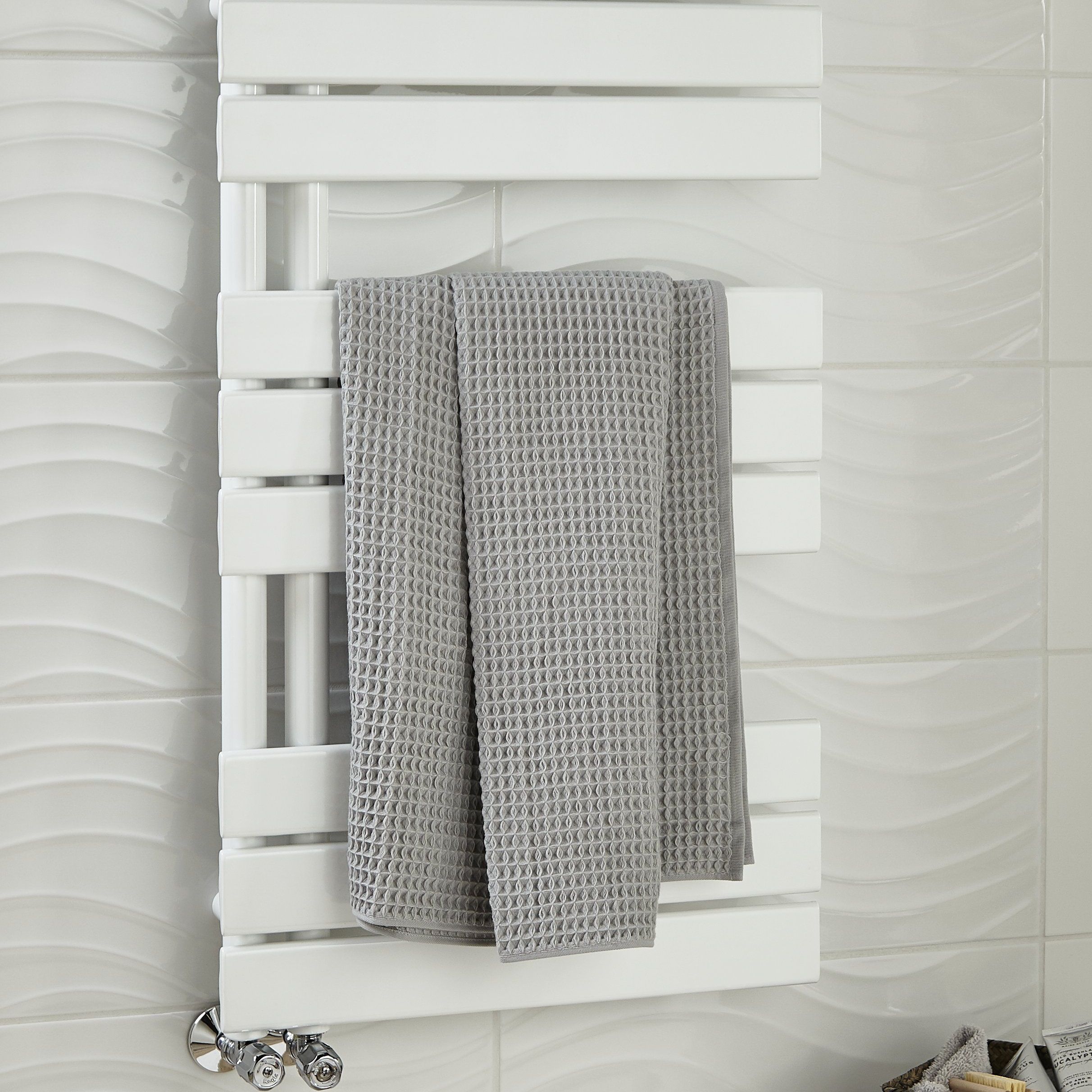 Blyss Boxwood, White 379 Vertical Towel Warmer (W)500mm X (H)900mm | Compare The Build