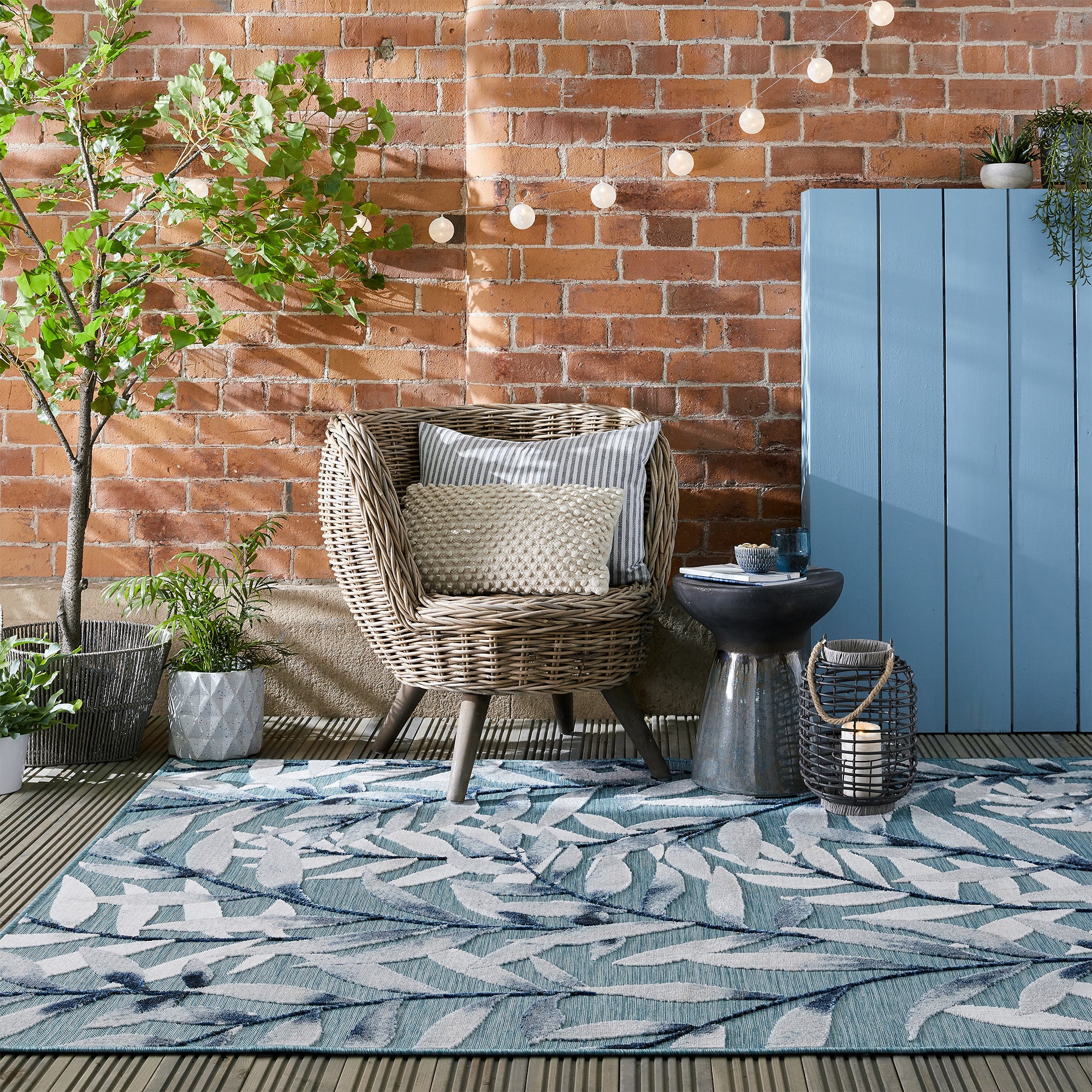 Willow Indoor Outdoor Rug Blue Price Comparisons | Compare The Build