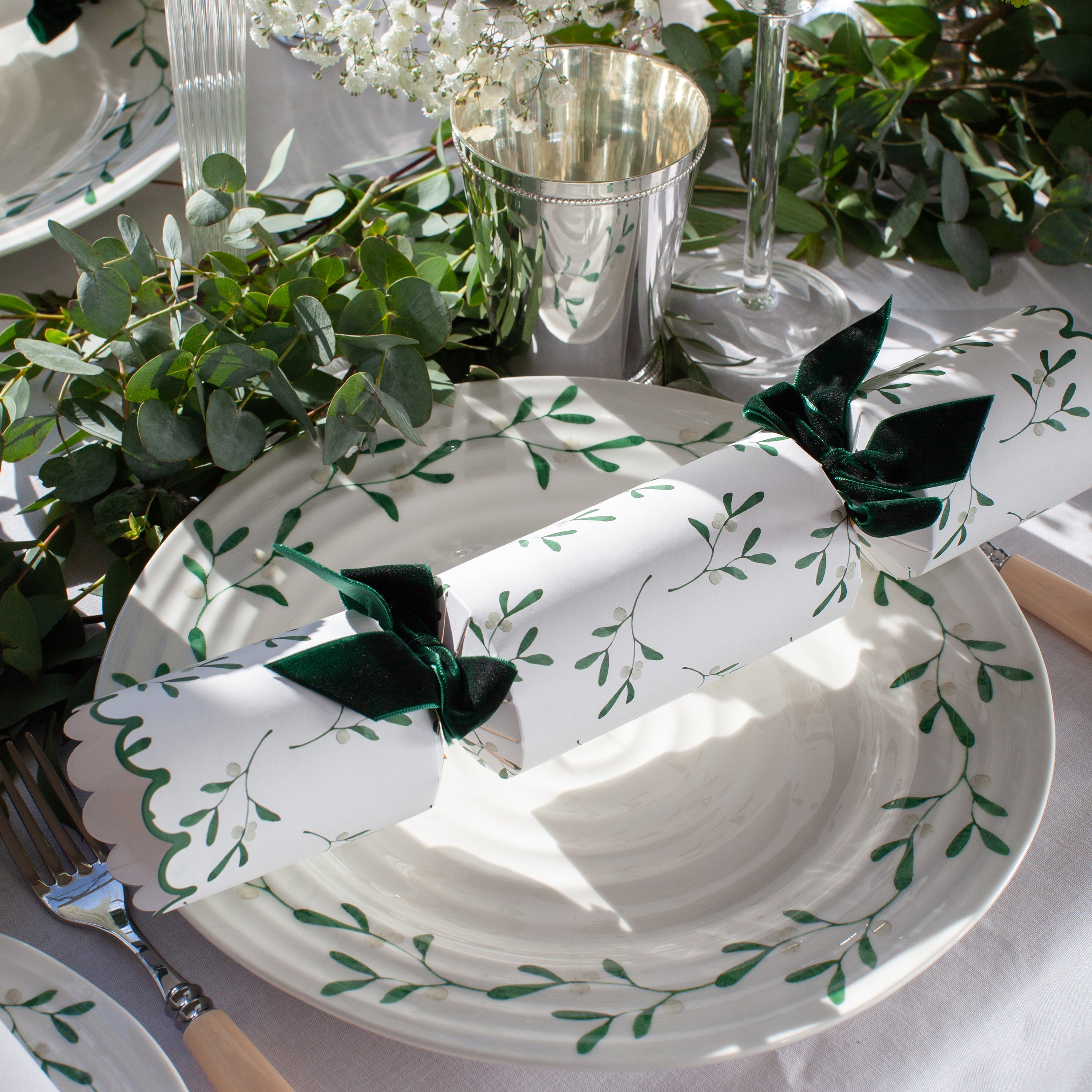 Sophie Conran 4 Mistletoe Dinner Plates White Price Comparisons | Compare The Build