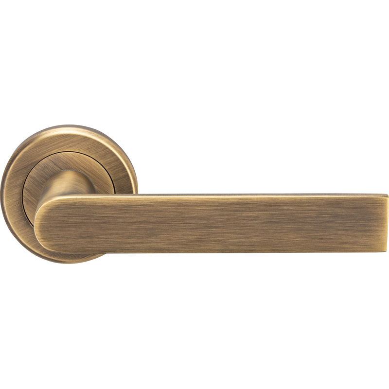 Serozzetta Edge Lever on Rose Door Handles Antique (Pair) in Brass Price Comparisons | Compare The Build