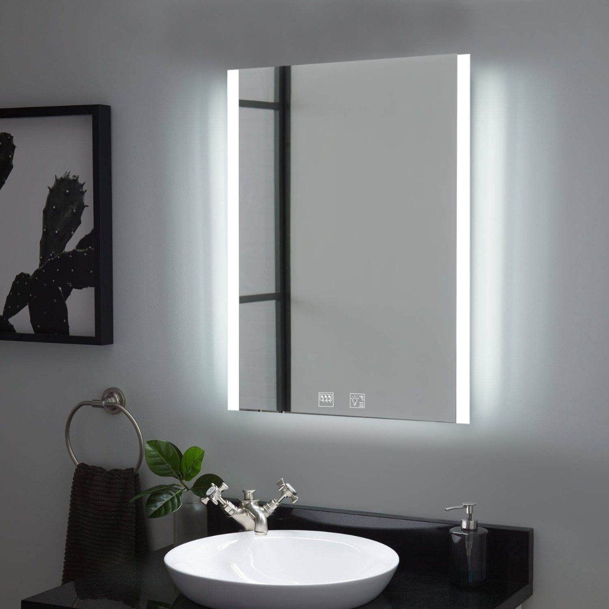 LED Mirror With Tunable Colour, Bluetooth Speaker & Demister | Compare The Build