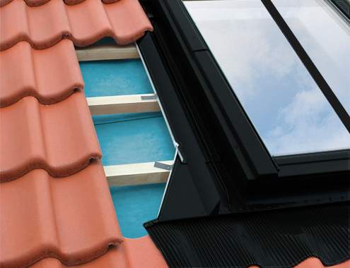 FAKRO EHN-A/C B3/1/08 Horizontal Triple Conservation Flashing For Up To 90mm Interlocking Tiles - 94cm x 118cm Price Comparisons | Compare The Build