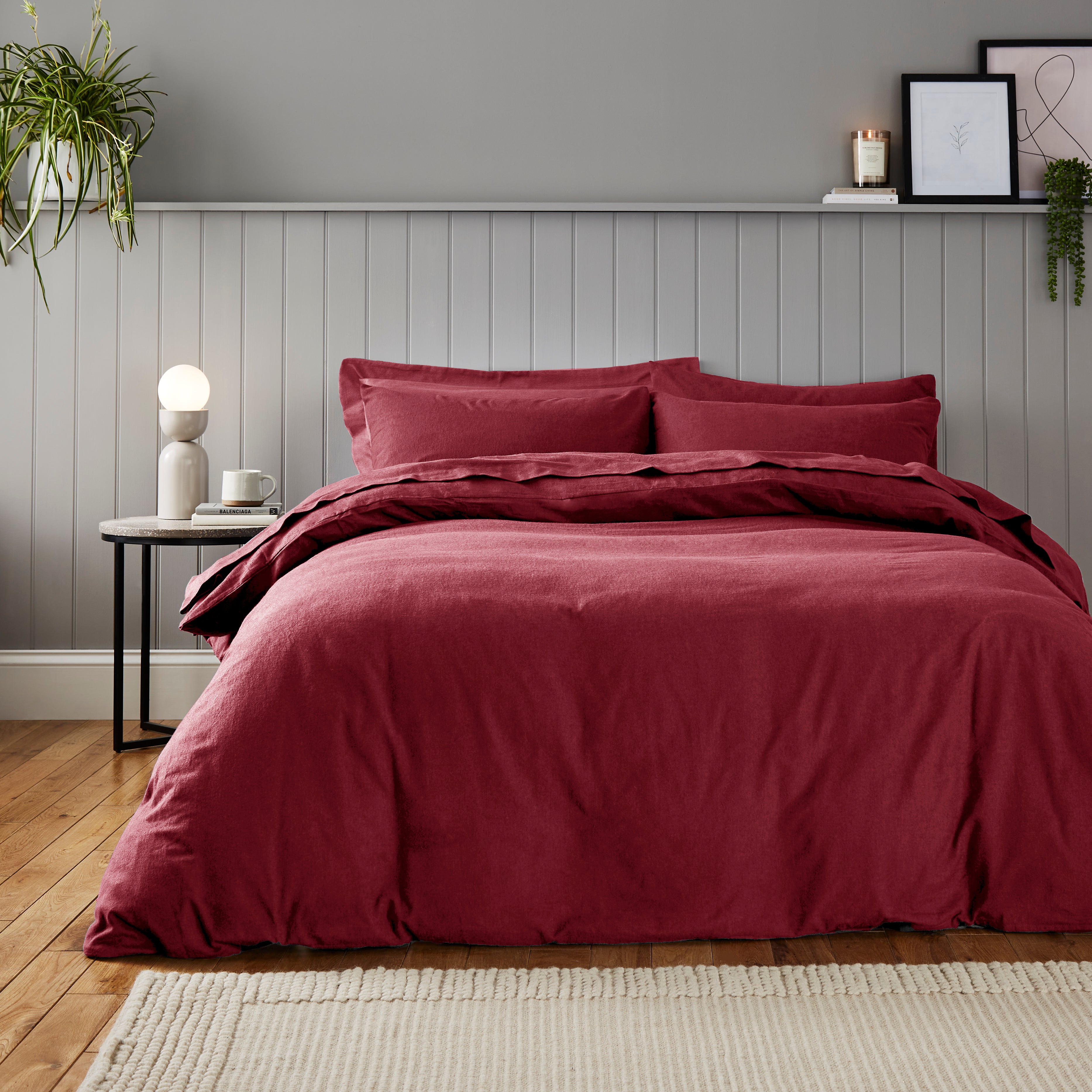 Soft & Cosy Cotton Duvet Cover and Pillowcase Set Red Red Price Comparisons | Compare The Build