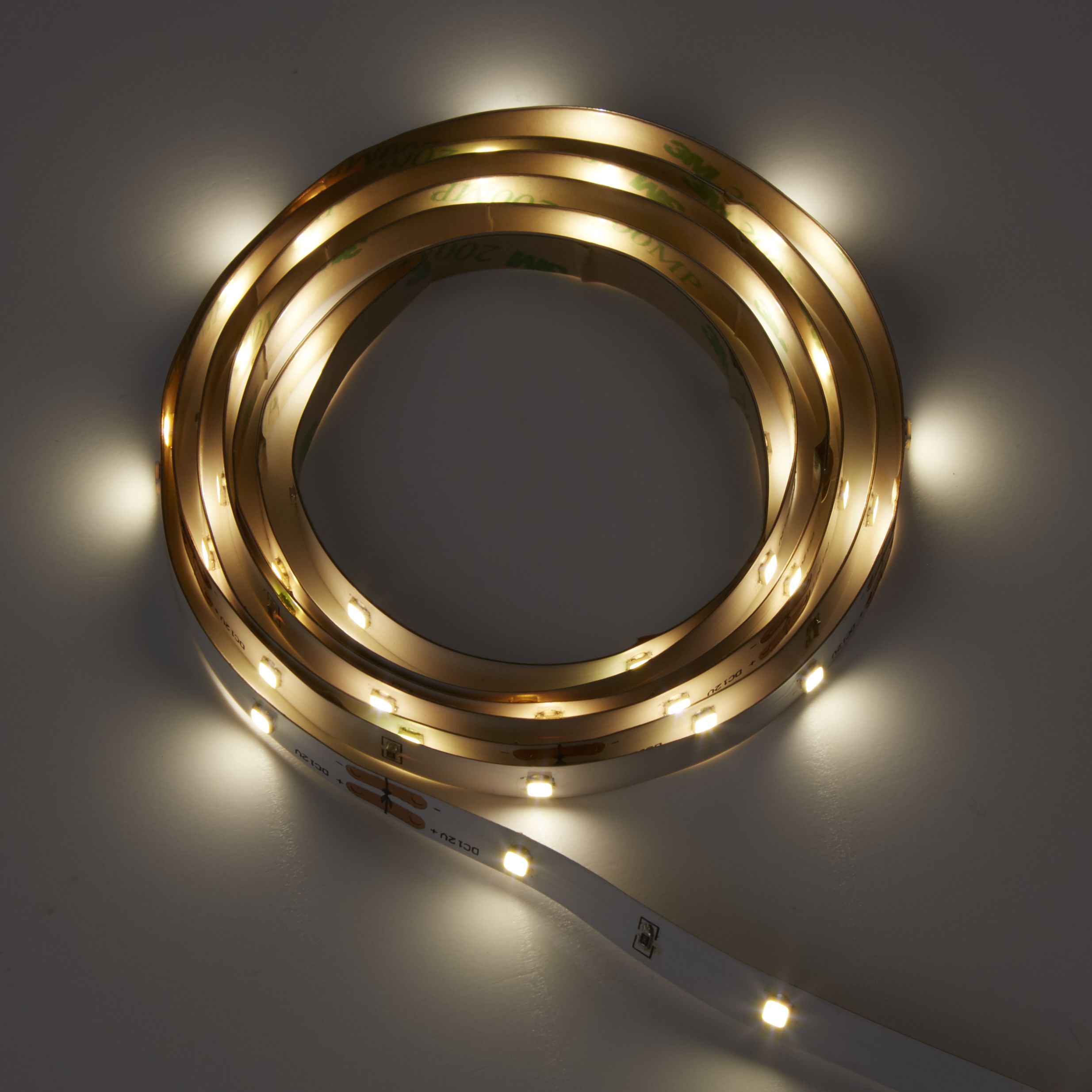 Mains-Powered Led White Strip Light Ip20 200Lm (L)1.5M | Compare The Build