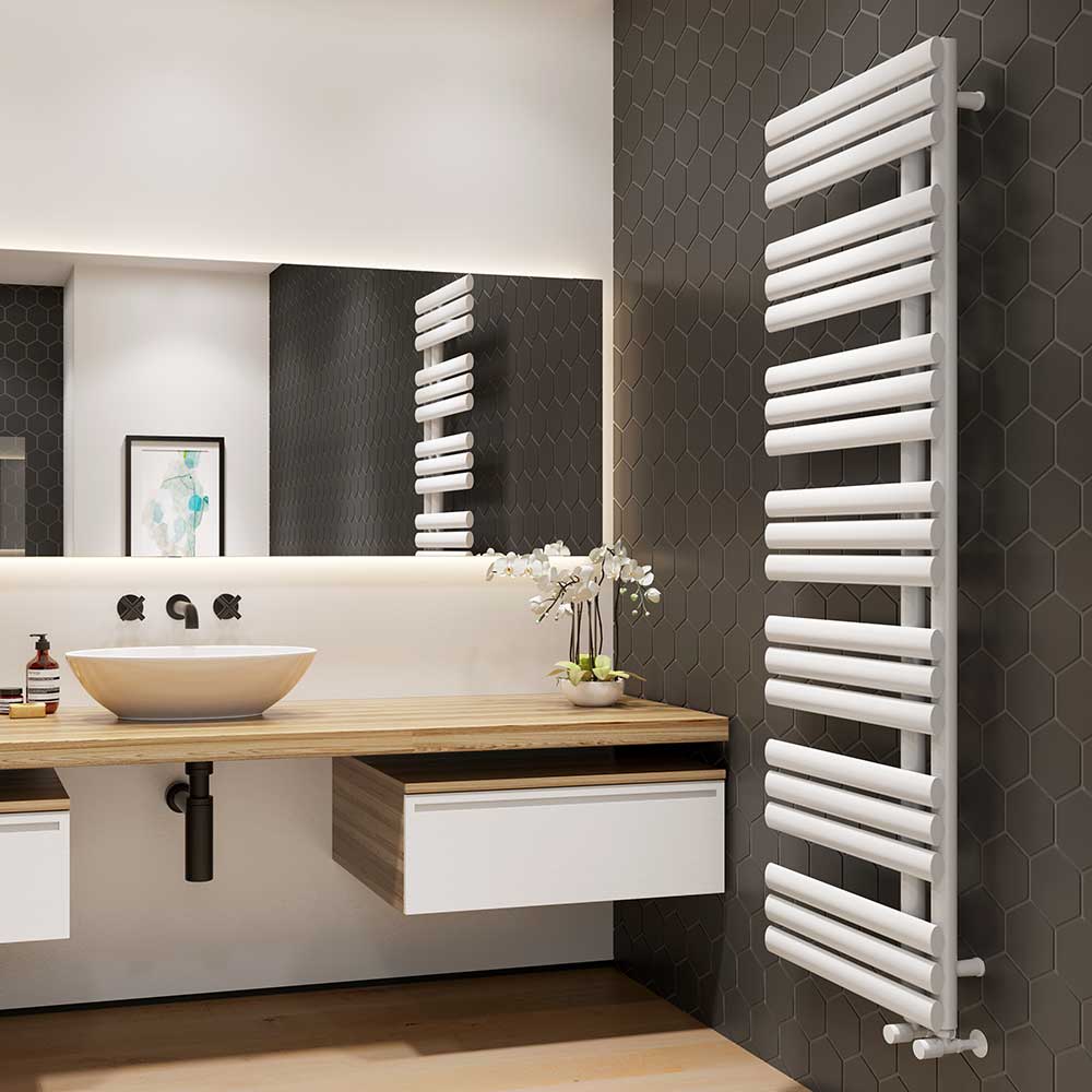 Trade Direct Saturn Triple Designer Rail, White, 880x500mm Price Comparisons | Compare The Build