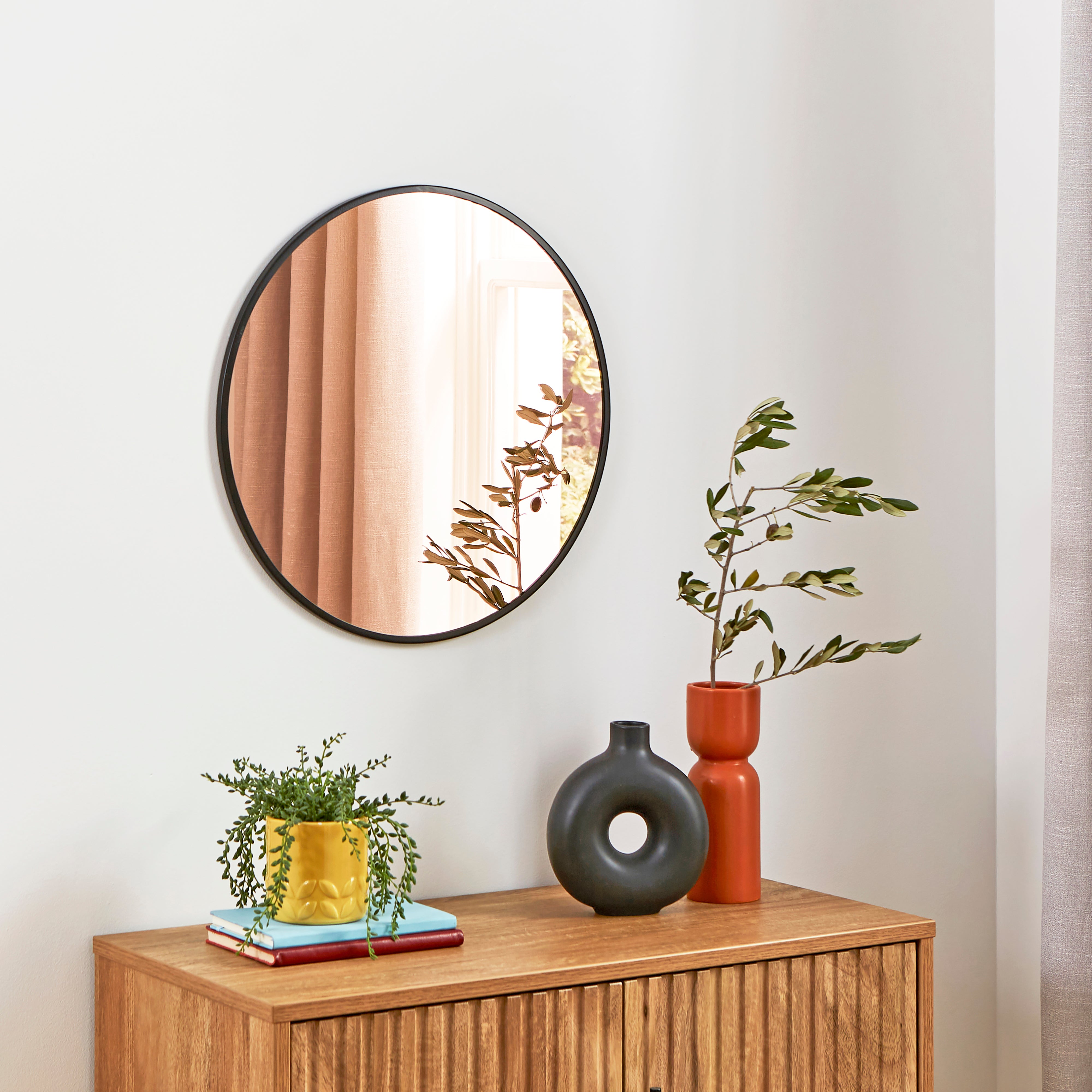 Amber Glass Round Wall Mirror Black Price Comparisons | Compare The Build