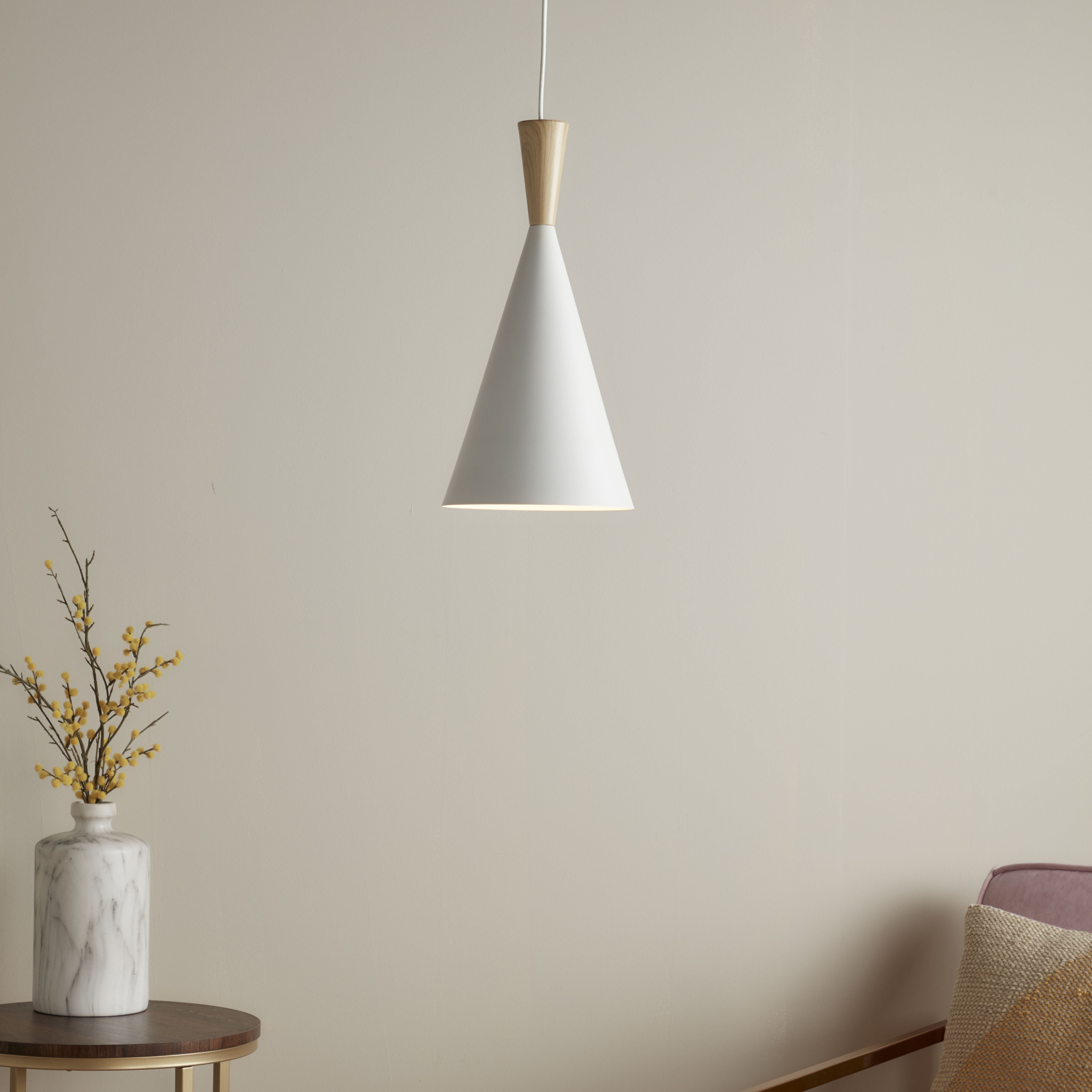 GoodHome Arraqis Matt White Wood Effect Pendant Ceiling Light, (Dia)190mm Price Comparisons | Compare The Build