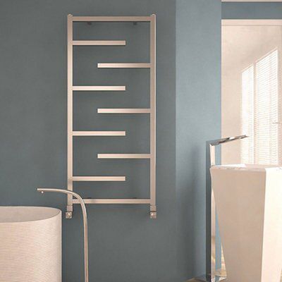 Carisa Eclypsia Electric Towel Warmer (H)1100mm (W)500mm Price Comparisons | Compare The Build