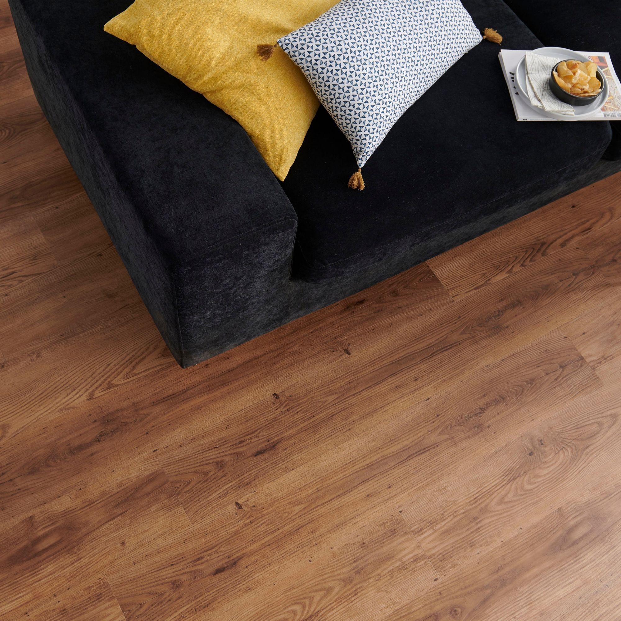 Rustic Oak effect Luxury vinyl click flooring Price Comparisons | Compare The Build