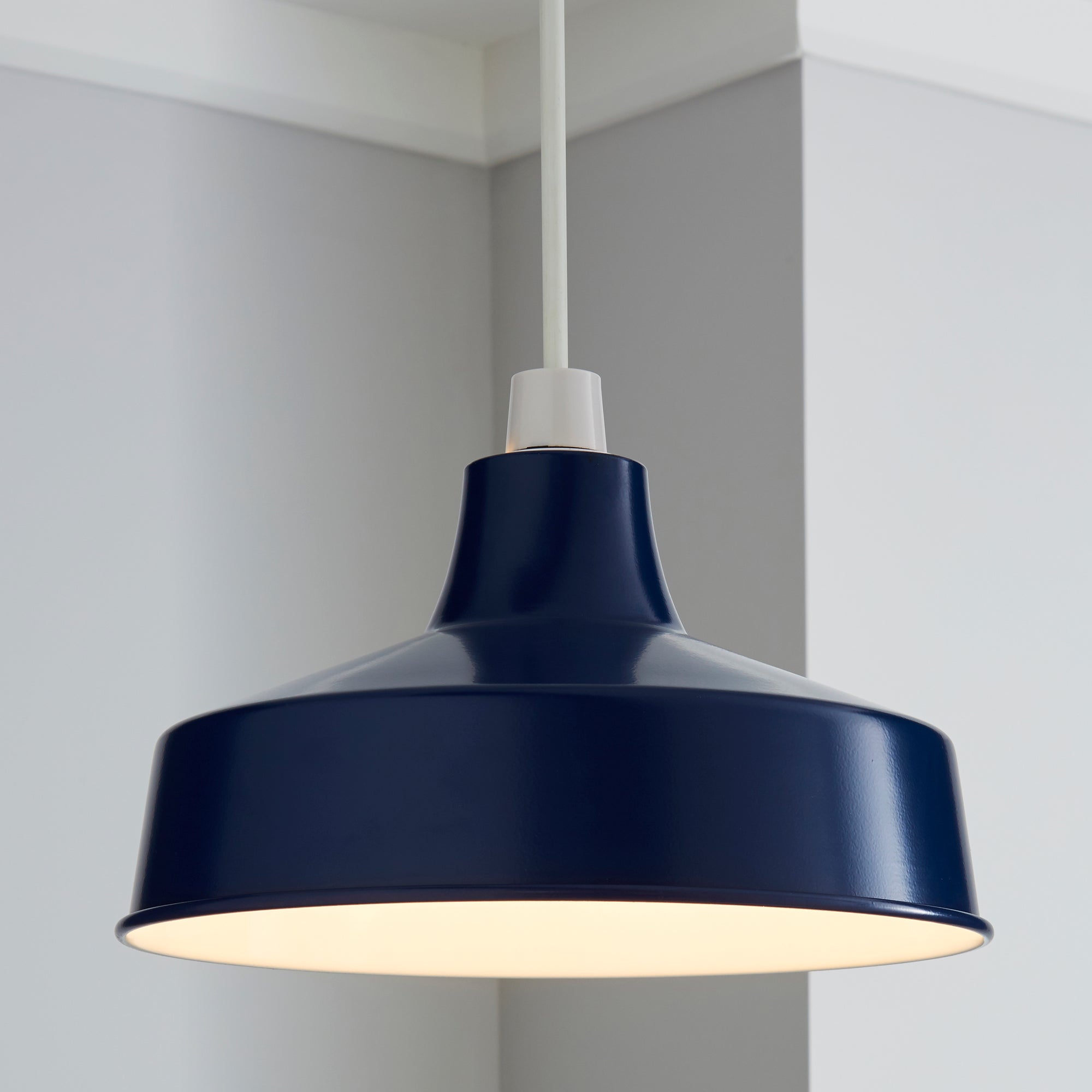 Stern Navy Easy Fit Pendant Navy Price Comparisons | Compare The Build