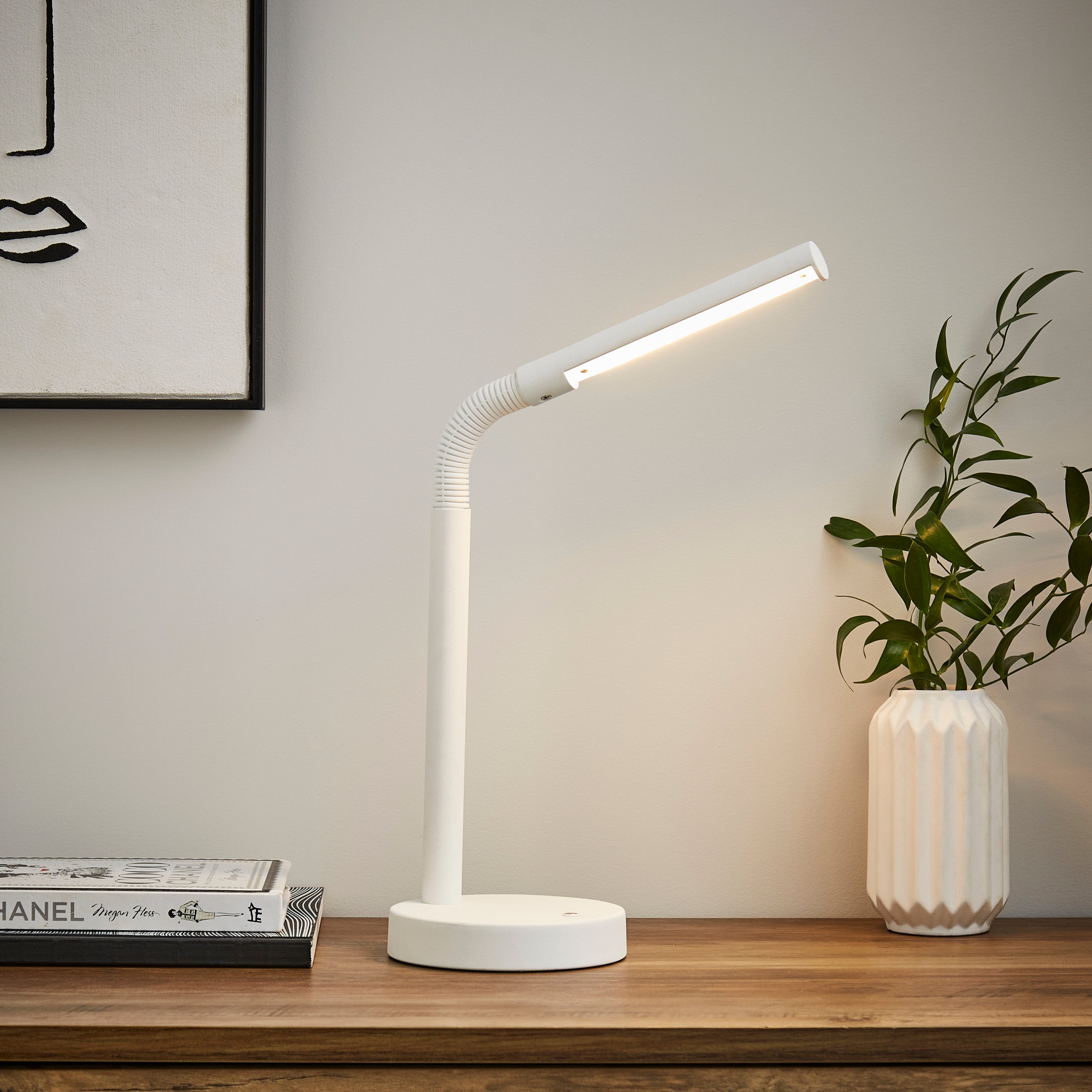 Modern Metal Rechargeable Touch Table Lamp White Price Comparisons | Compare The Build