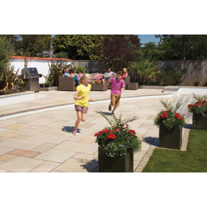 Marshalls Sawn Versuro Smooth Golden Sand Paving Slab 560 x 275 x 22 mm - 18.5m2 pack Price Comparisons | Compare The Build