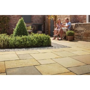 Marshalls Aluri Limestone Riven Rustic Ochre Paving Slab Mixed Size - 11.2 m2 pack Price Comparisons | Compare The Build