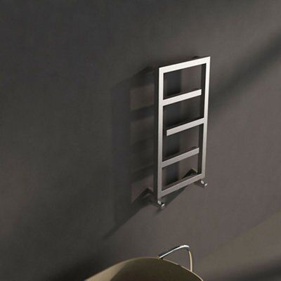 Carisa Eclipse Electric Towel Warmer (H)800mm (W)500mm Price Comparisons | Compare The Build