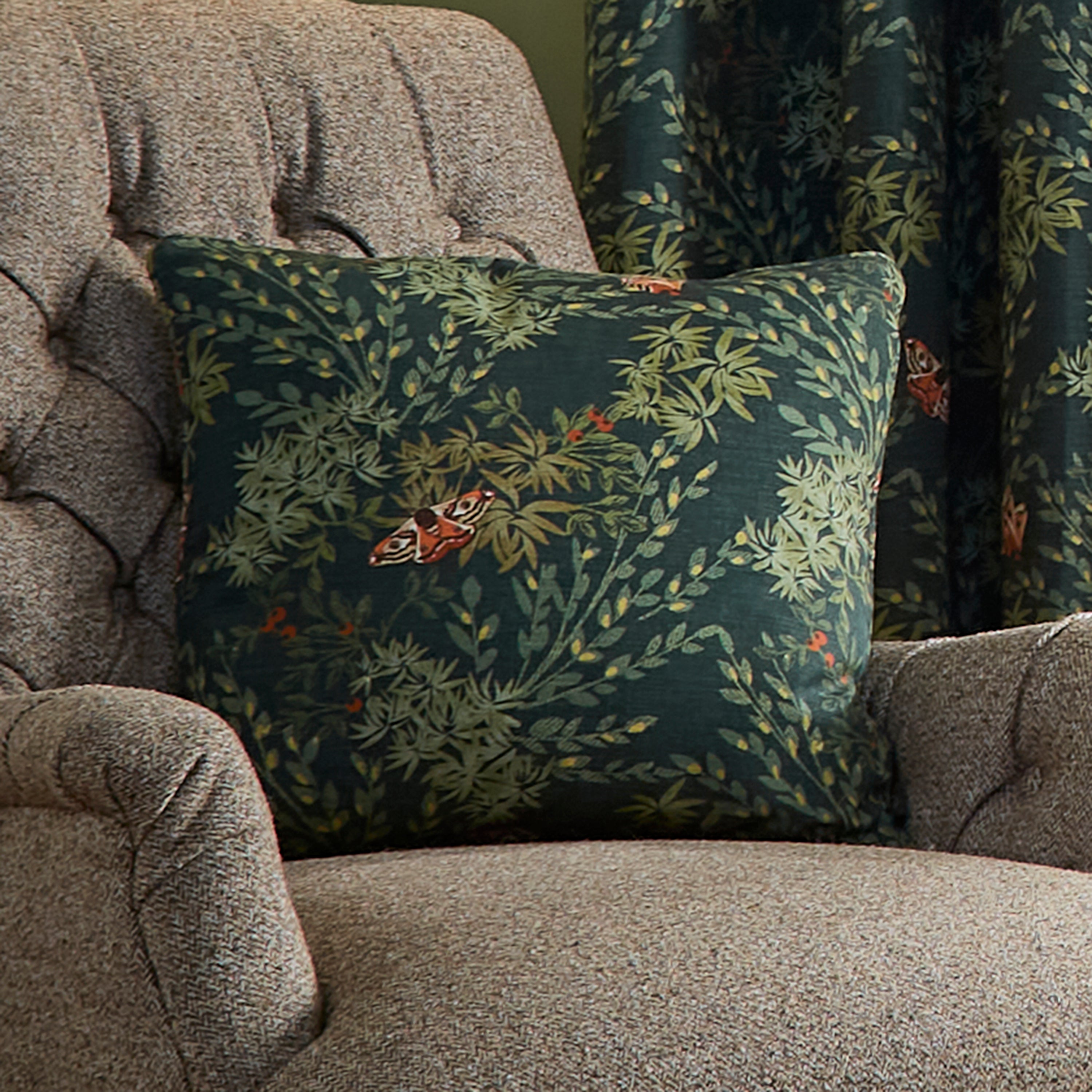 Moorland Green Cushion Green Price Comparisons | Compare The Build