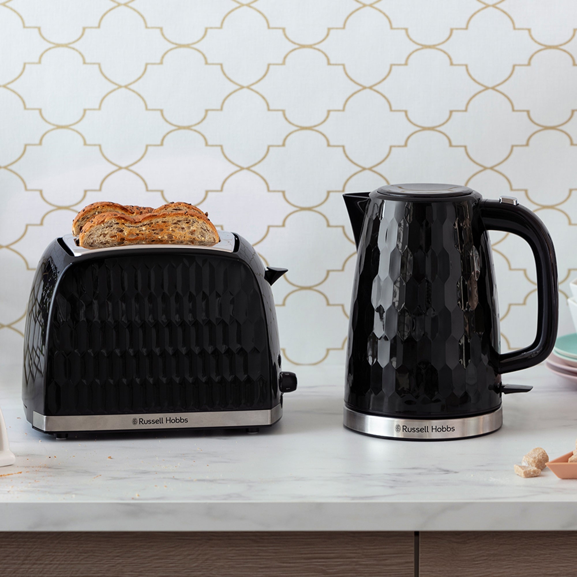 Russell Hobbs Black Honeycomb Kettle and Toaster Set Black Price Comparisons | Compare The Build