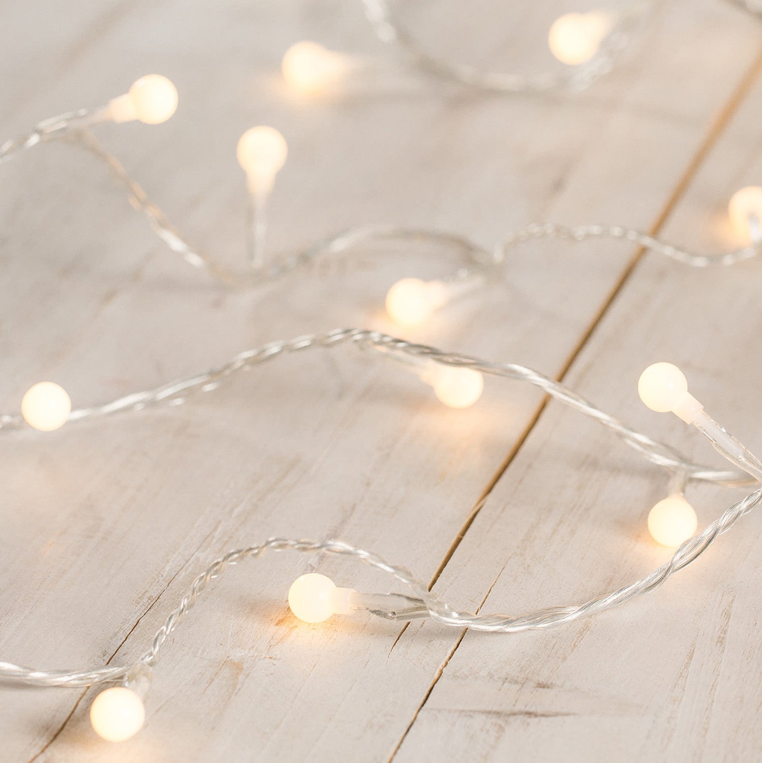 40 Warm White Berry Fairy Lights | Compare The Build