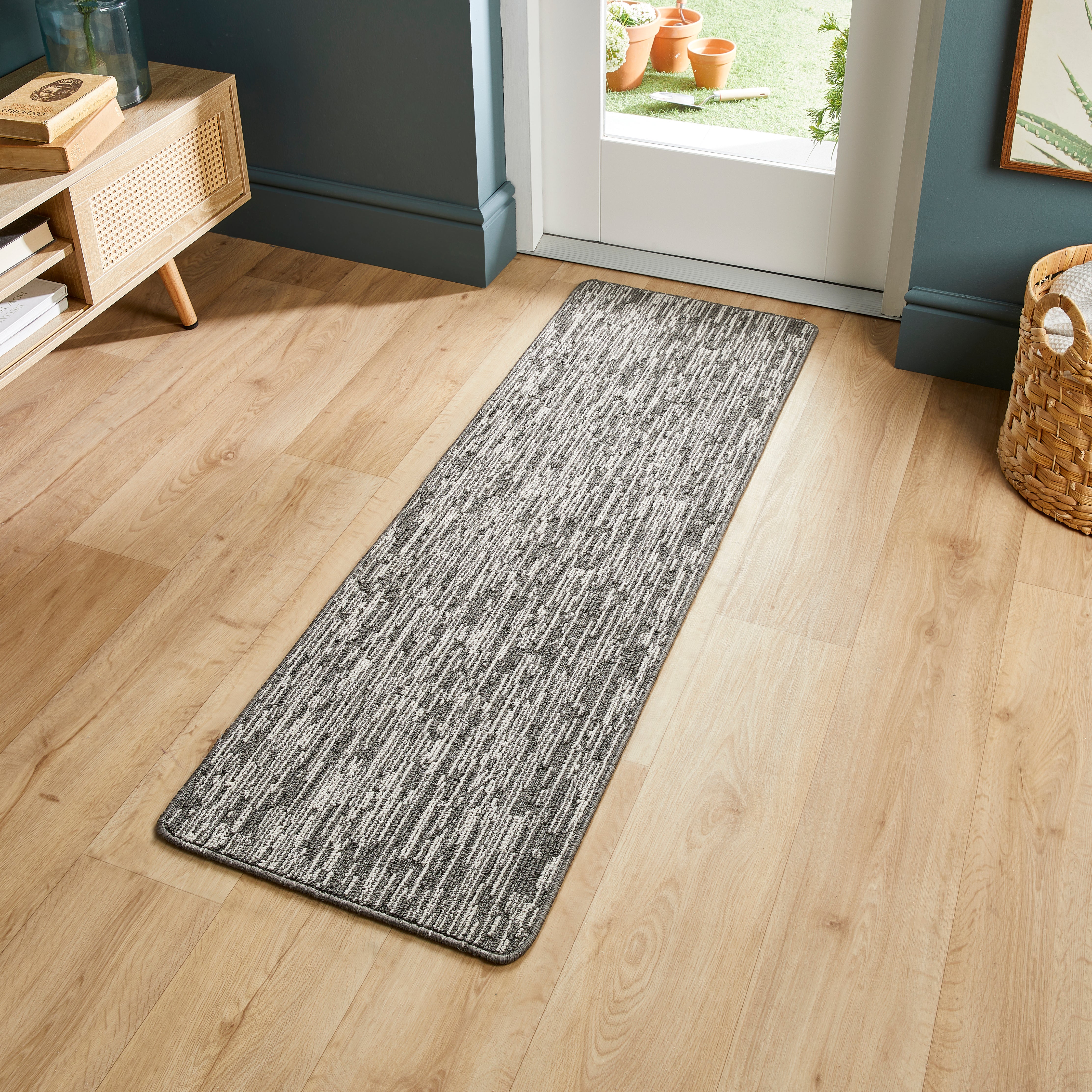 Marvel Boucle Broken Stripe Runner Marvel Boucle Grey | Compare The Build