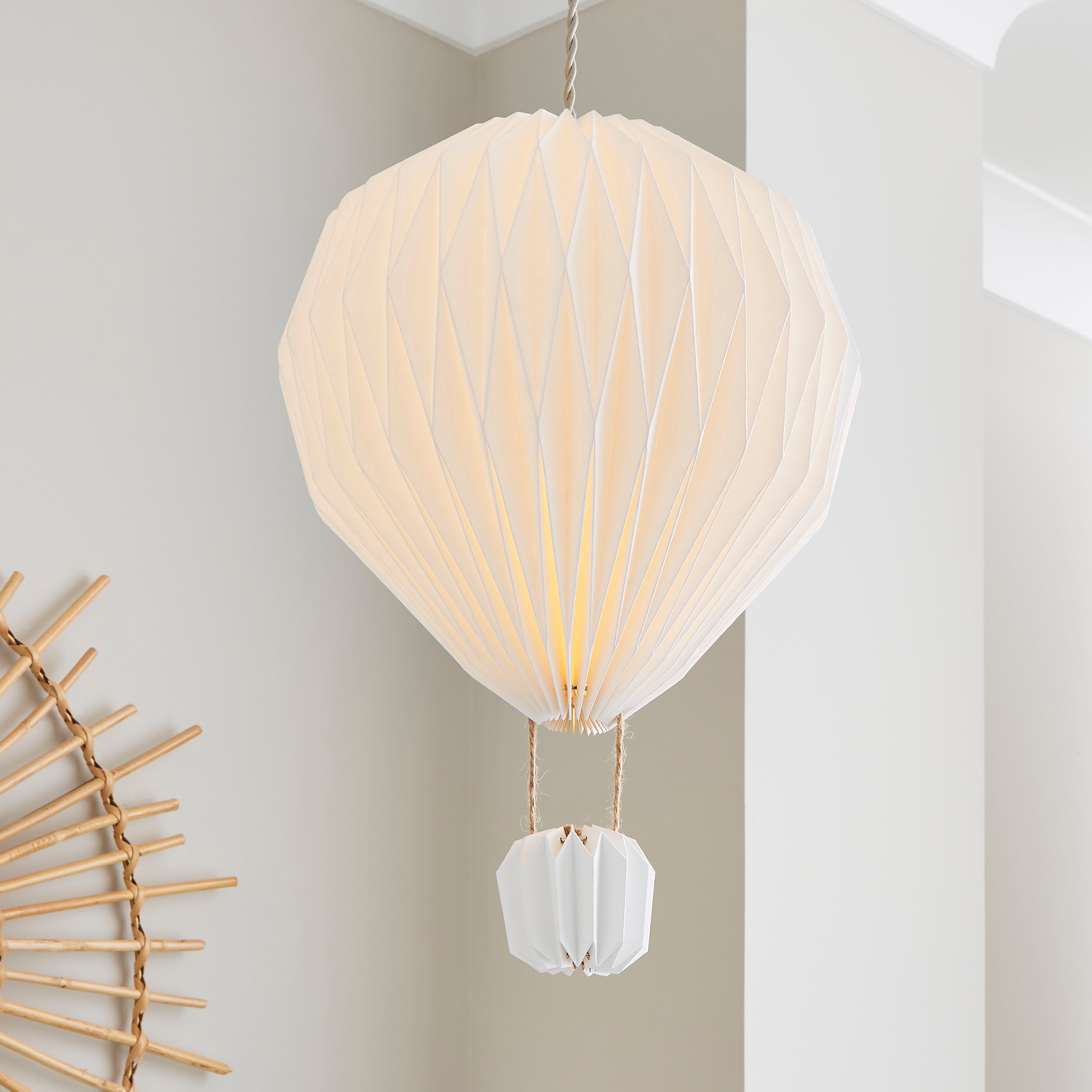 Origami Hot Air Balloon Easyfit Pendant White Price Comparisons | Compare The Build