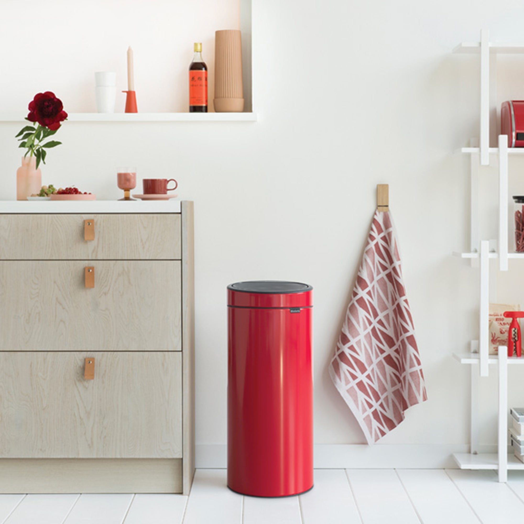 Brabantia Touch 30 Litre Passion Red Bin Passion Red Price Comparisons | Compare The Build