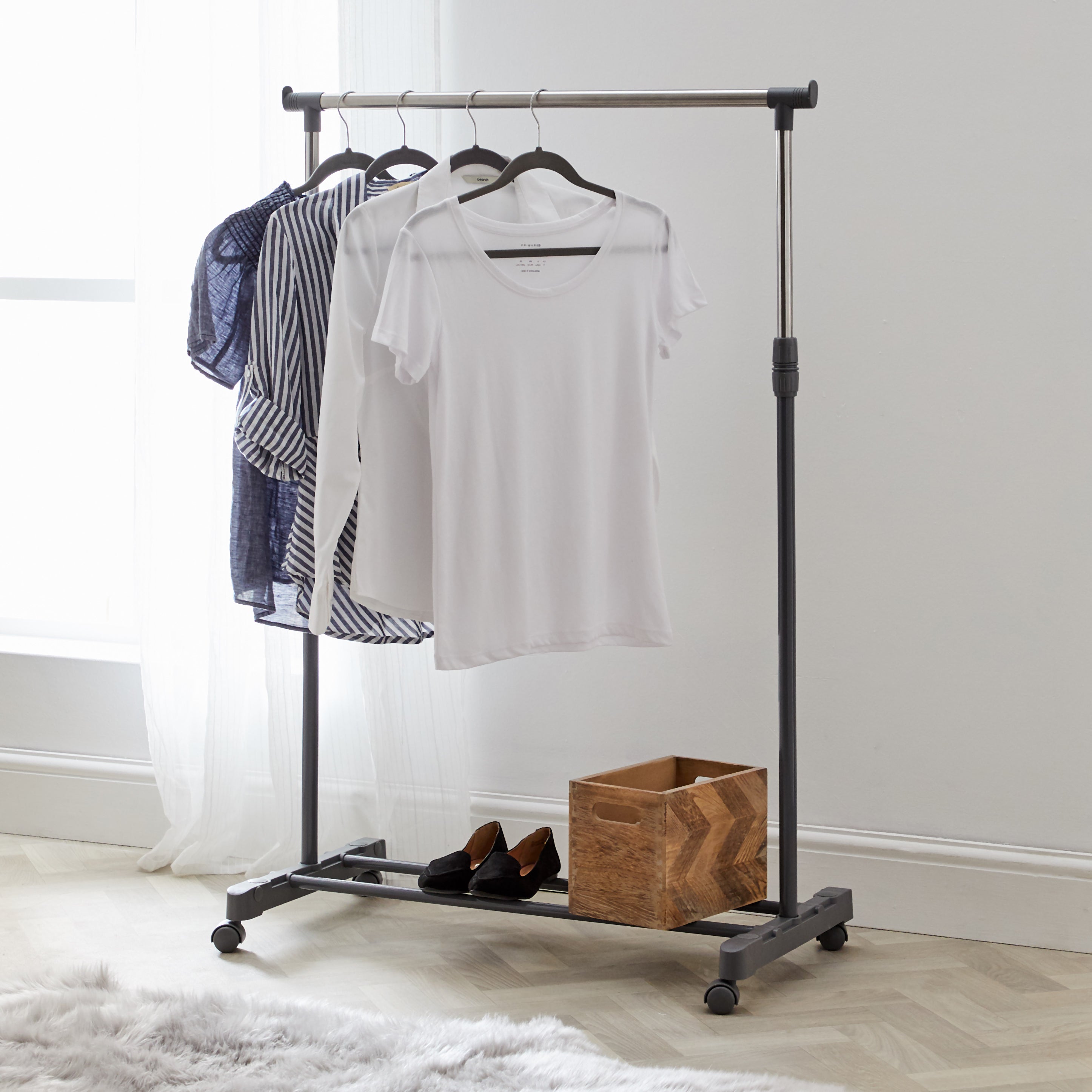 Silver Extendable Clothes Rail with Wheels Silver Price Comparisons | Compare The Build