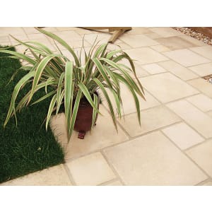 Marshalls Firedstone Textured Fired York Paving Slab 600 x 600 x 38 mm - 7.92m2 pack Price Comparisons | Compare The Build