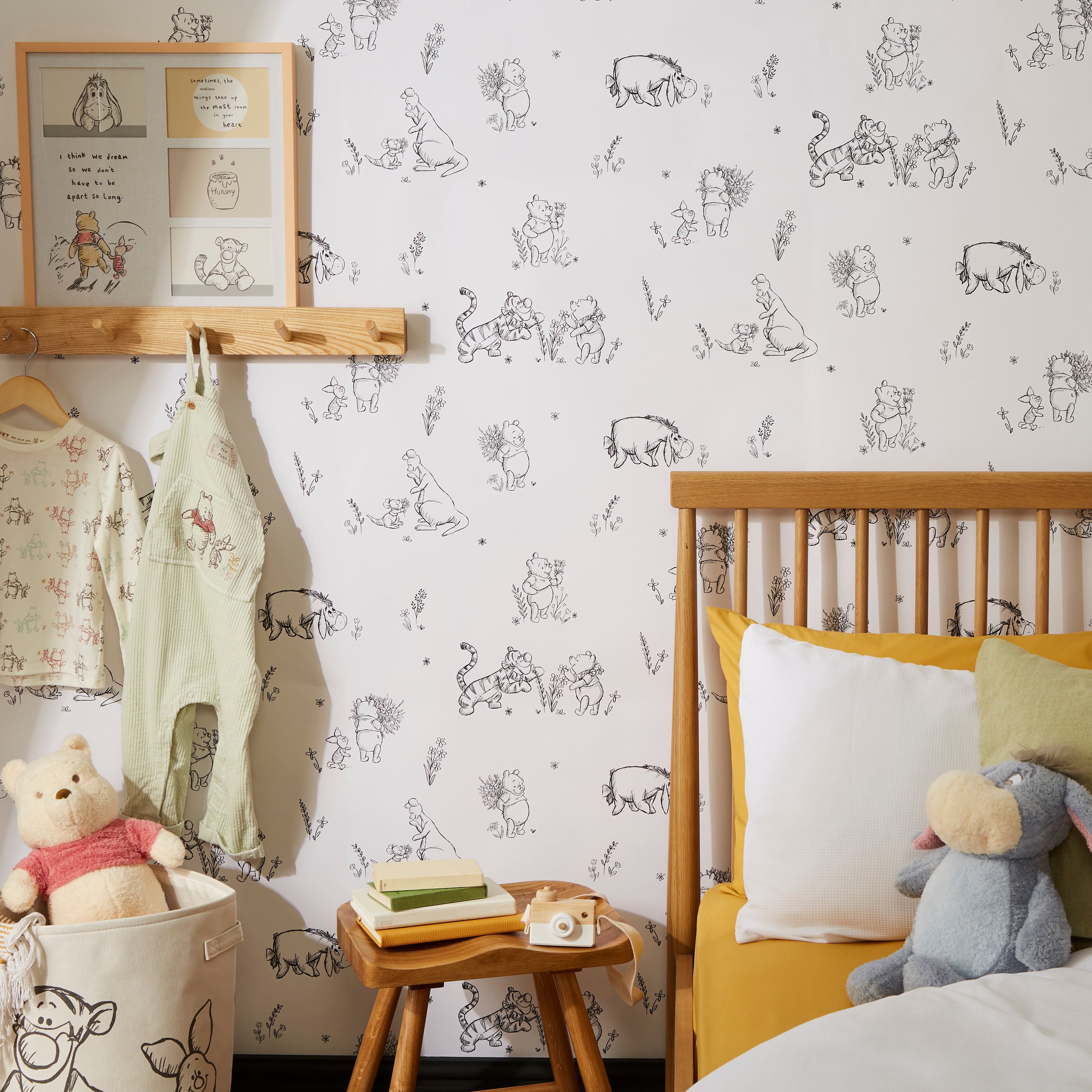 Disney Winnie Mindful Pooh Wallpaper Natural Price Comparisons | Compare The Build