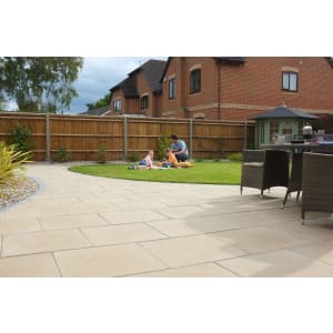 Marshalls Perfecta Smooth Natural Paving Slab 450 x 450 x 35 mm - 12.15m2 pack Price Comparisons | Compare The Build