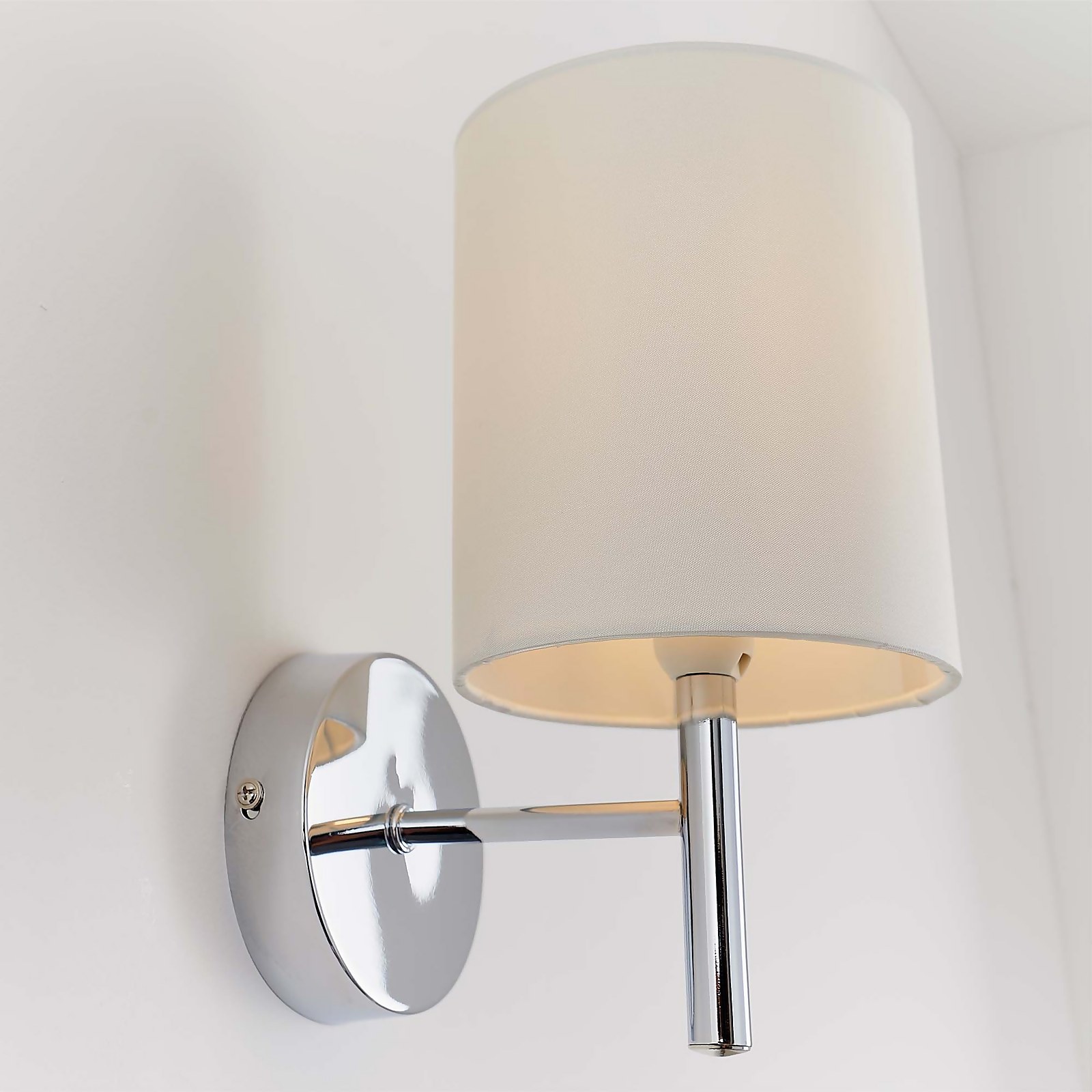 Kari Wall Light - Chrome Price Comparisons | Compare The Build