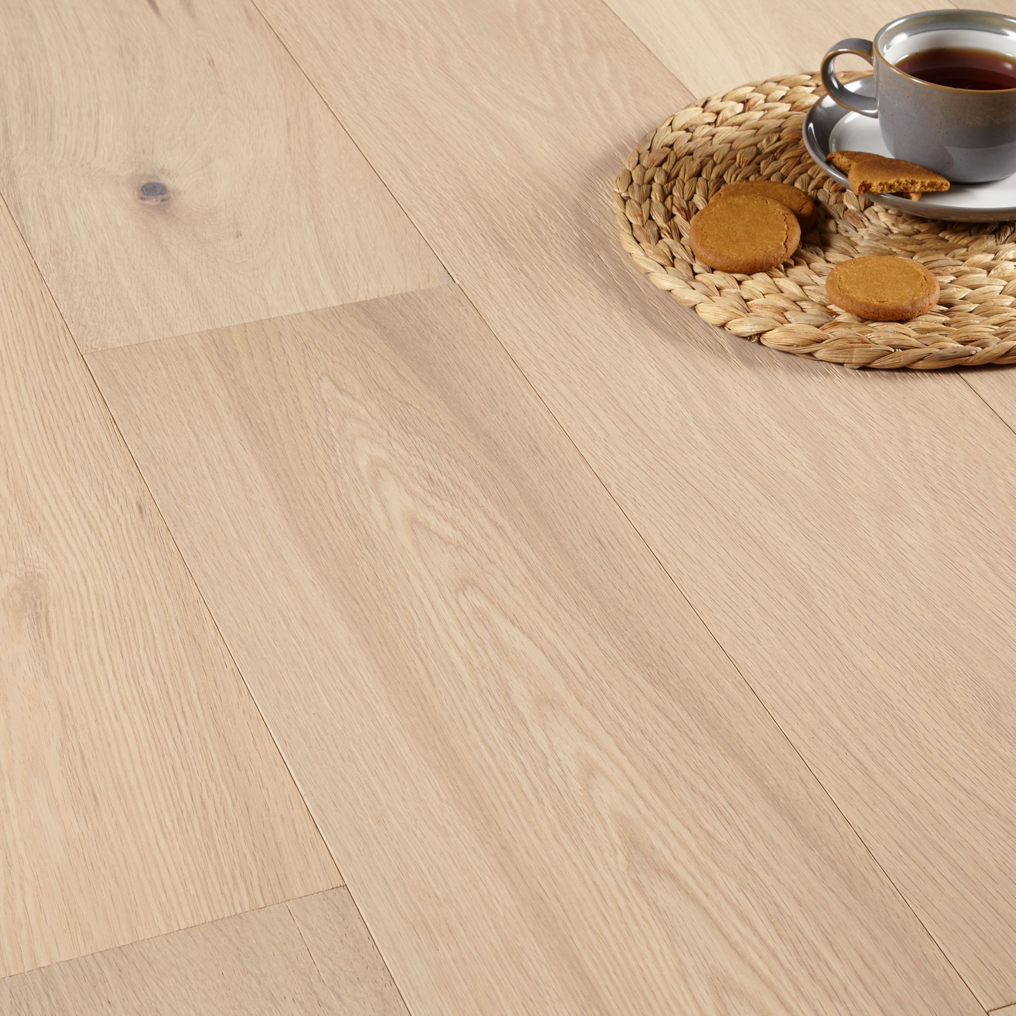 Colours Jazzy White Oak Real Wood Top Layer Flooring, 1.44M² Pack Price Comparisons | Compare The Build