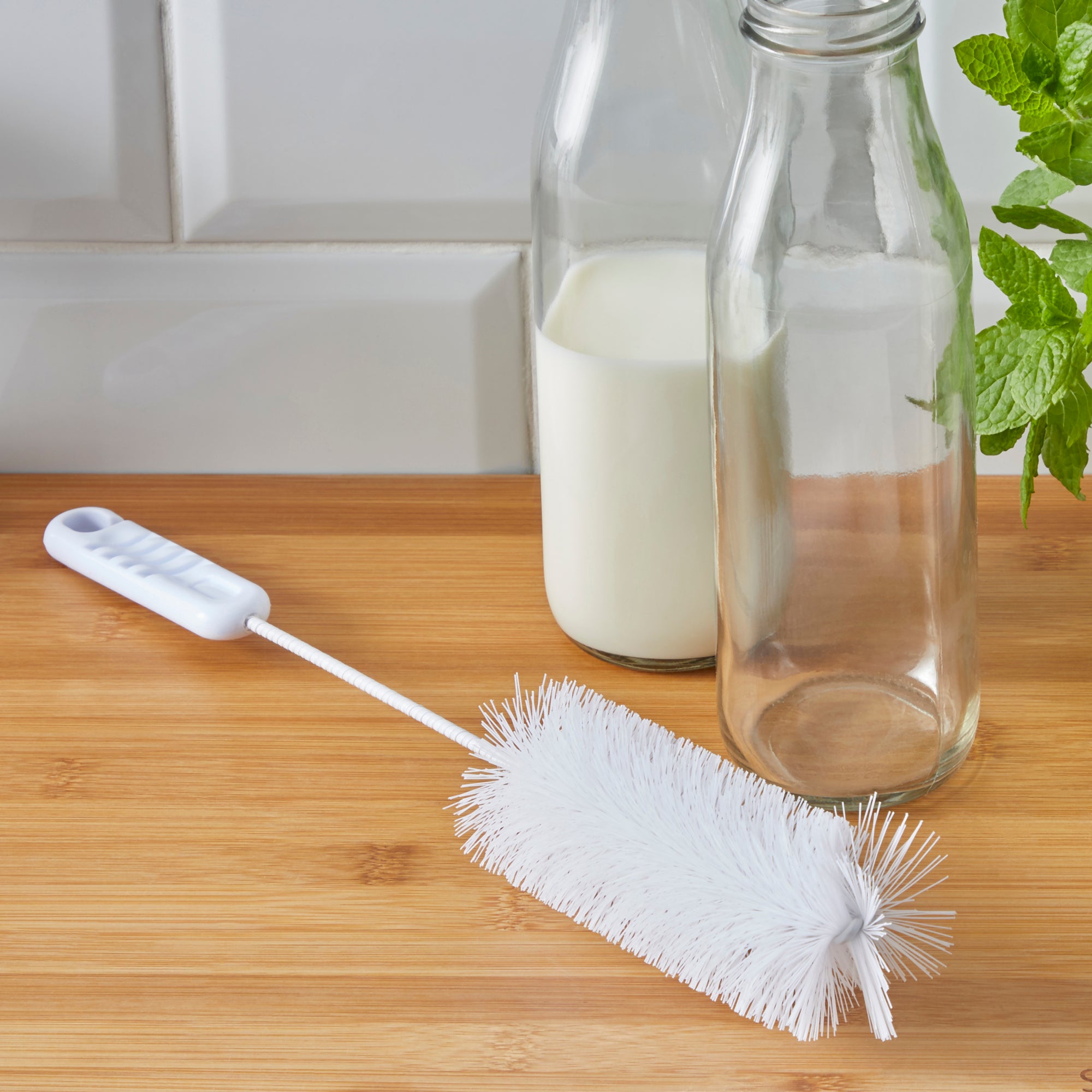 Bottle Cleaning Brush 500ml White Price Comparisons | Compare The Build