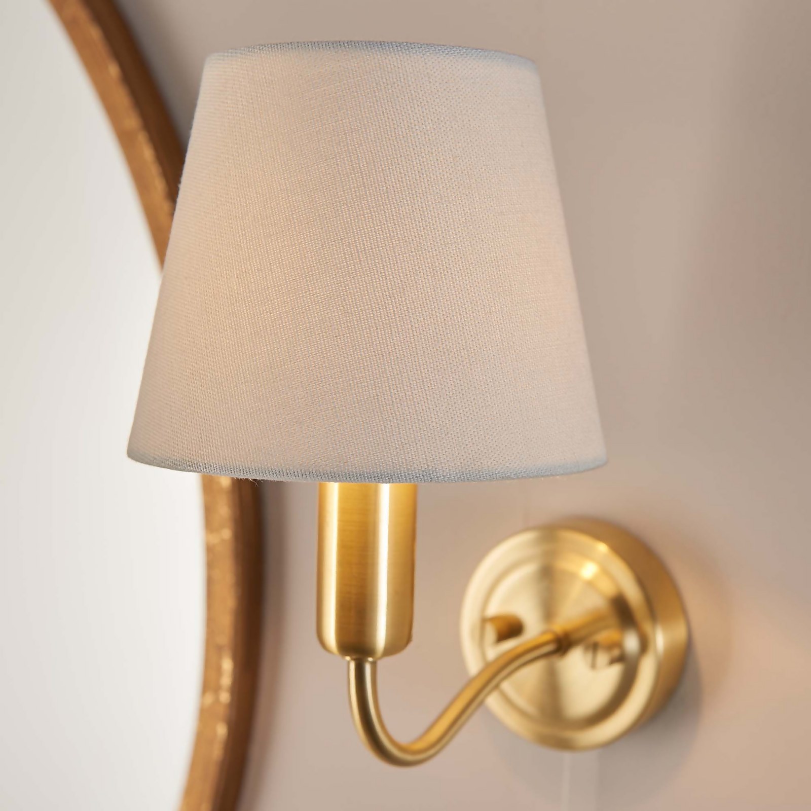 Naim Bathroom Wall Light - Brass Effect | Compare The Build