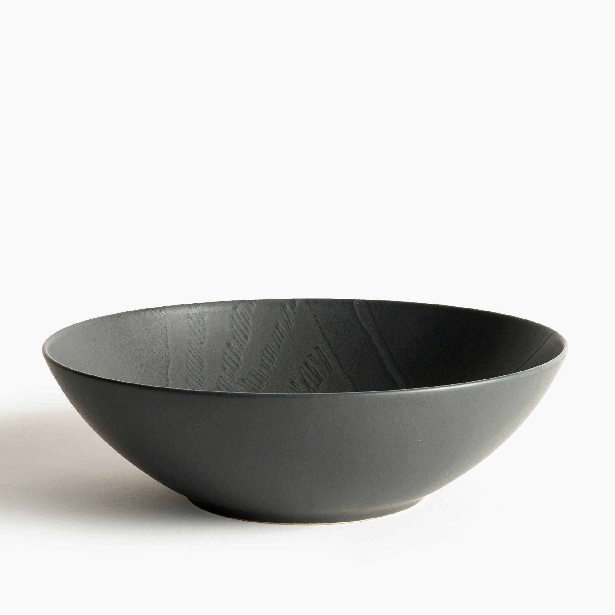 Kew Living Jewels Salad Bowl 24cm Black Price Comparisons | Compare The Build