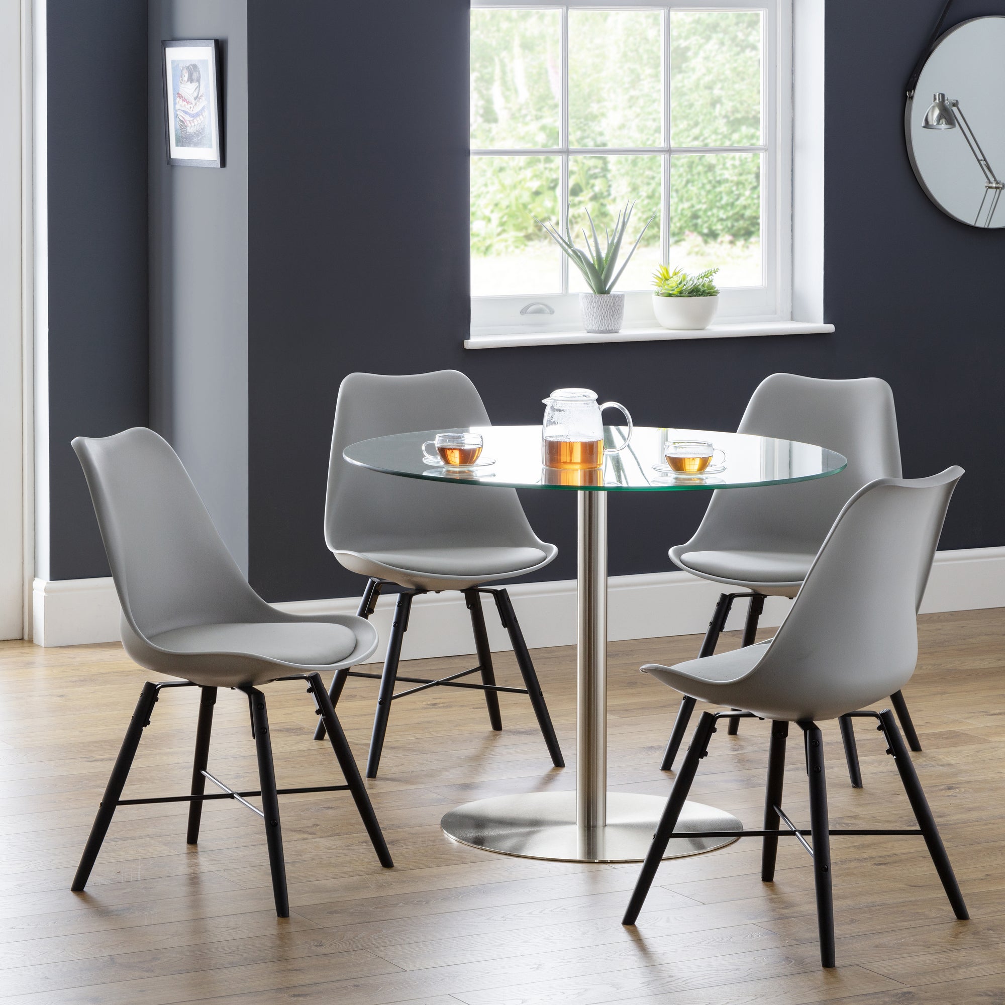 Milan Round Dining Table with 4 Kari Grey Chairs Chrome Price Comparisons | Compare The Build