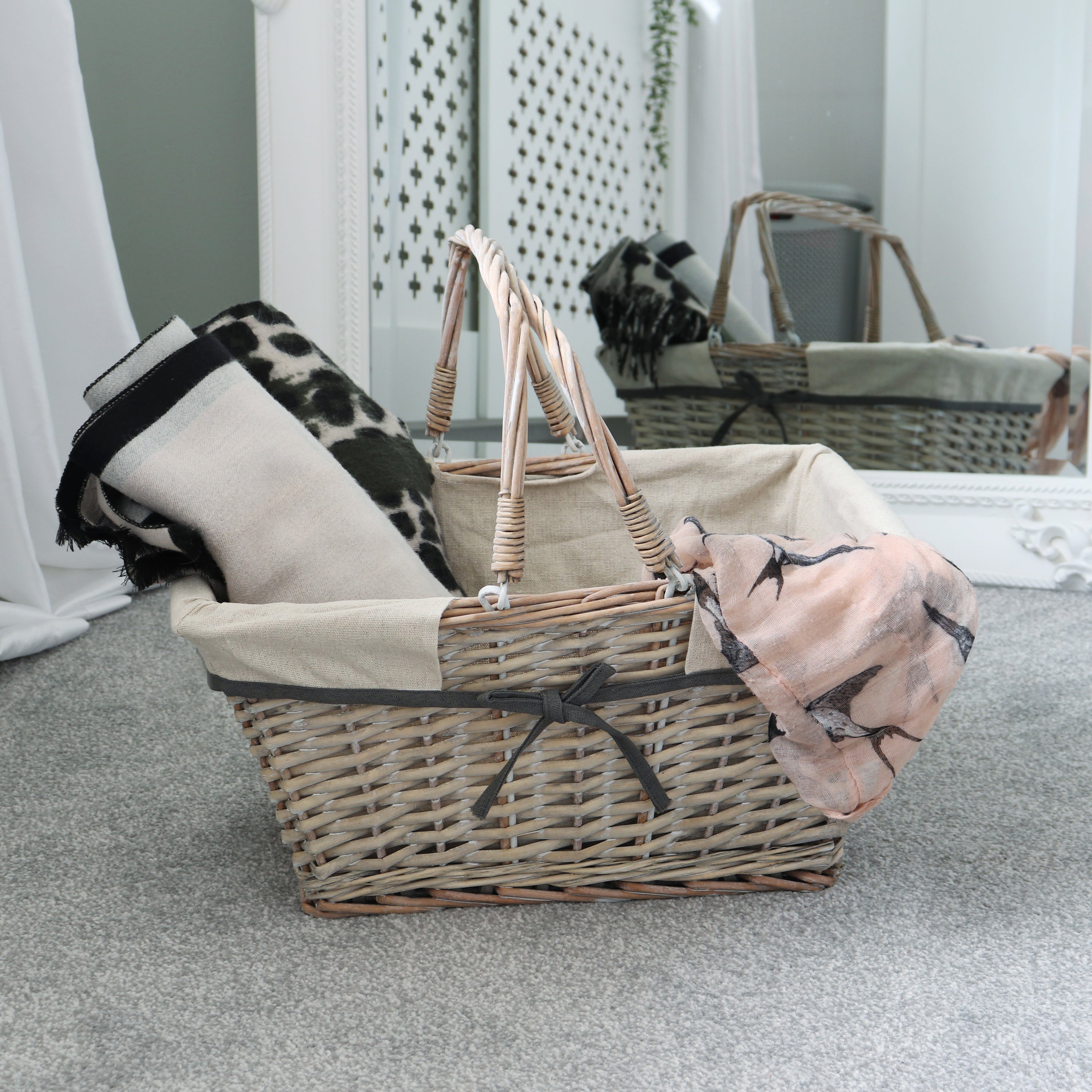 JVL Arianna Willow Rectangle Shopping Basket Grey Price Comparisons | Compare The Build