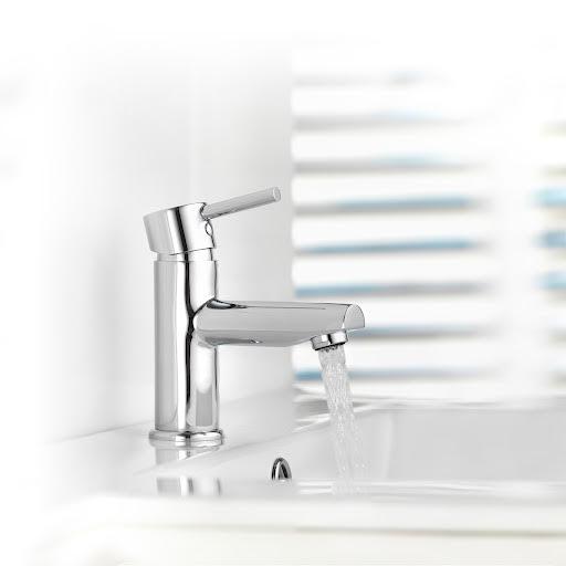 Aqualisa Uptown Large Basin Mixer Tap - Chrome | Compare The Build