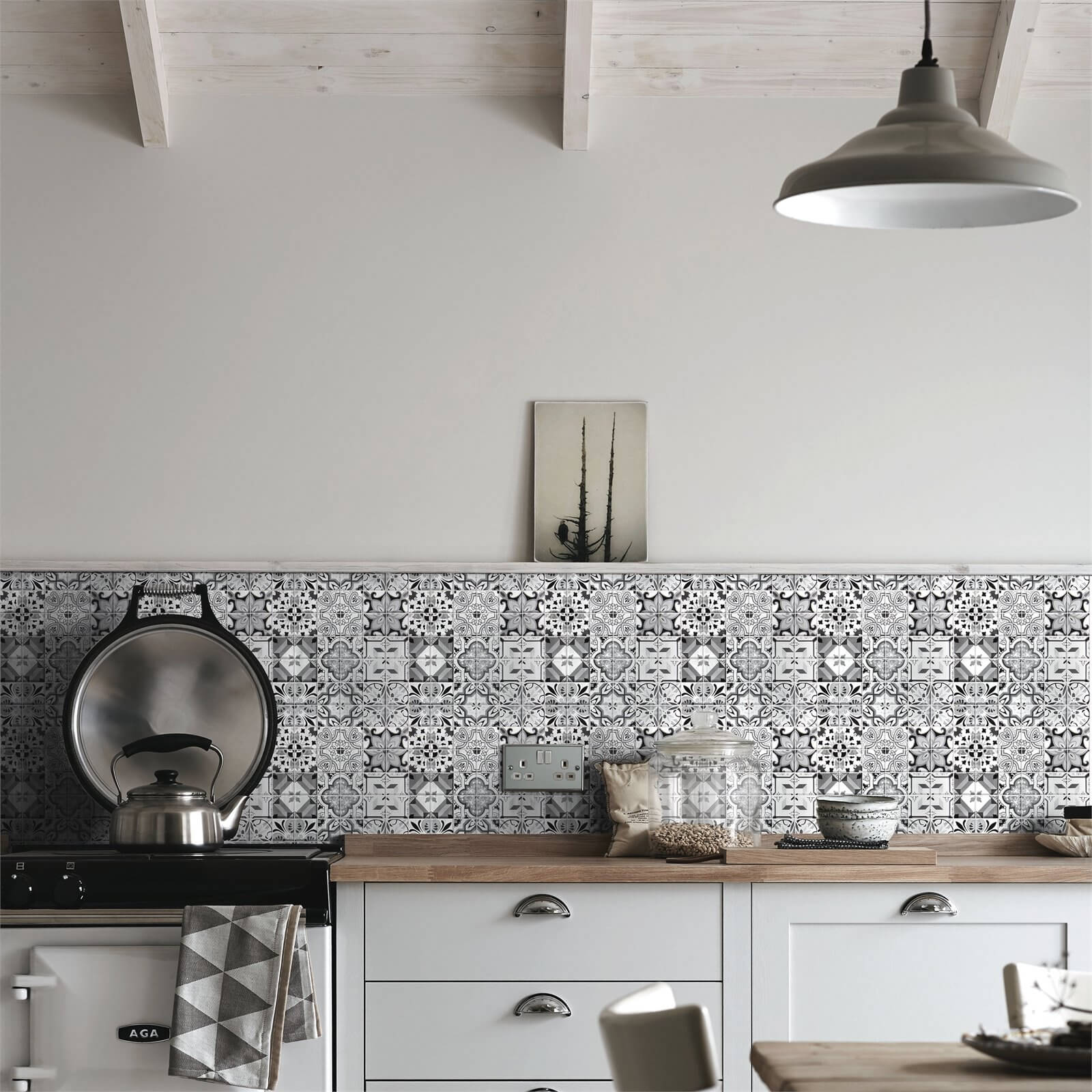 HoM Geo Moroccan Black & White Mosaic Tile - 297 x 297mm Price Comparisons | Compare The Build