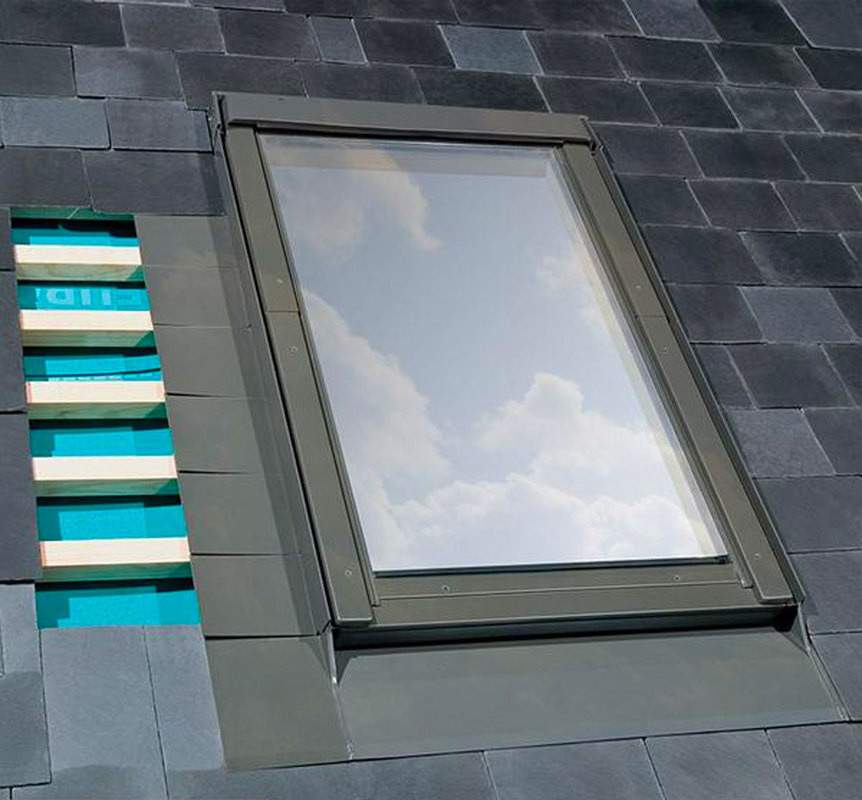 FAKRO ELV-B1/3/12 Veritcal Triple Flashing For Up To 10mm Slate Roof - 134cm x 98cm Price Comparisons | Compare The Build