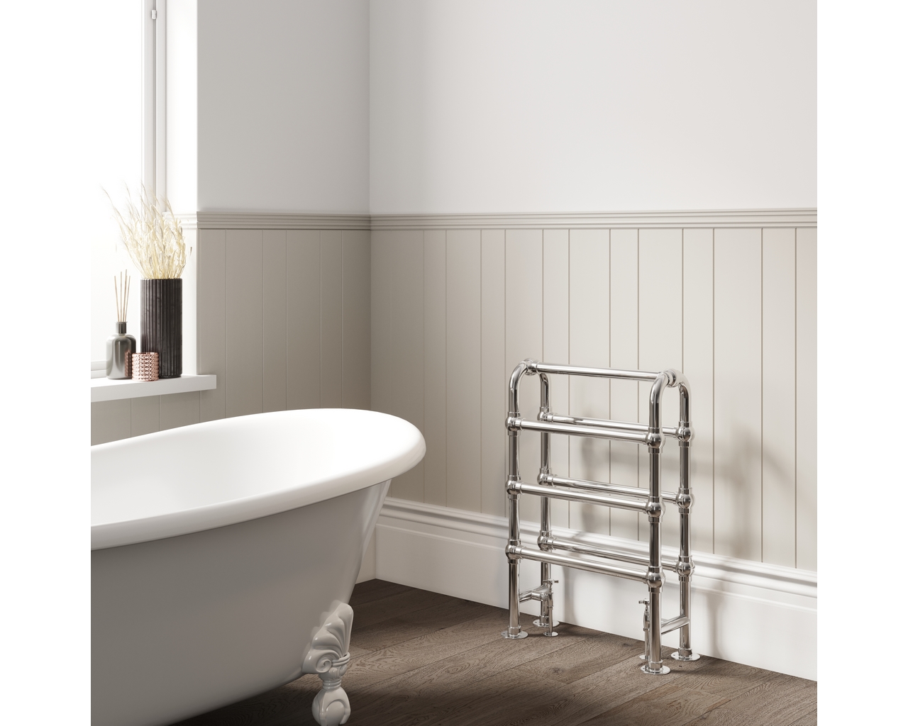 DQ Sandhurst Traditional Rail, Chrome, 850x600mm Price Comparisons | Compare The Build