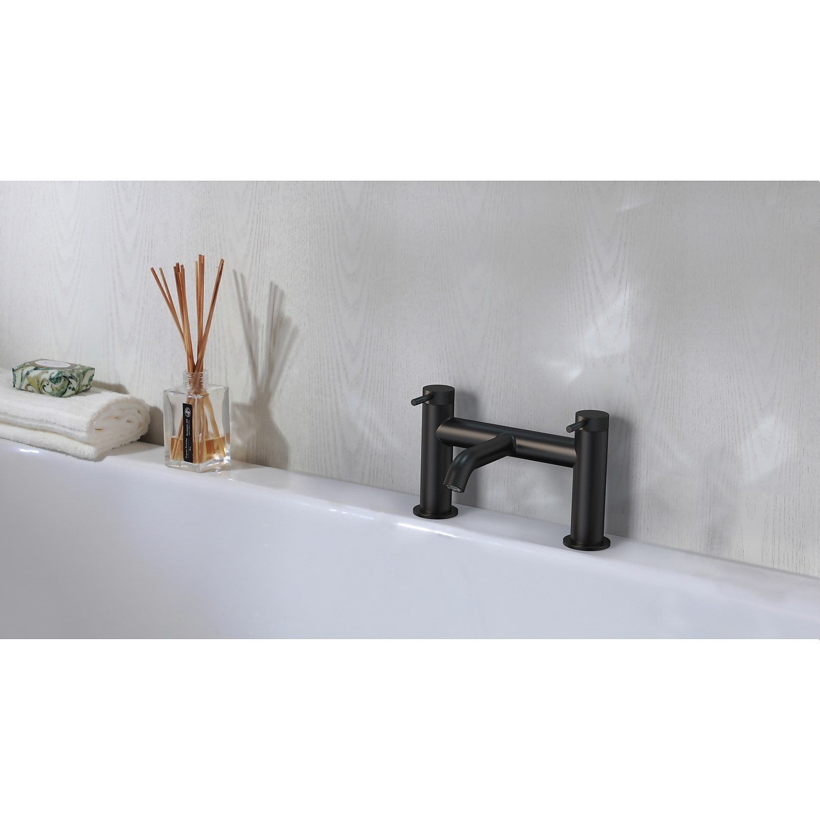 Knurled Deck Mounted Bath Filler Tap -Matt Black Price Comparisons | Compare The Build