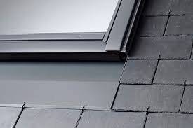 VELUX Standard Flashing Type Edl to Suit CK06 Roof Window 550mm x 1180mm Price Comparisons | Compare The Build