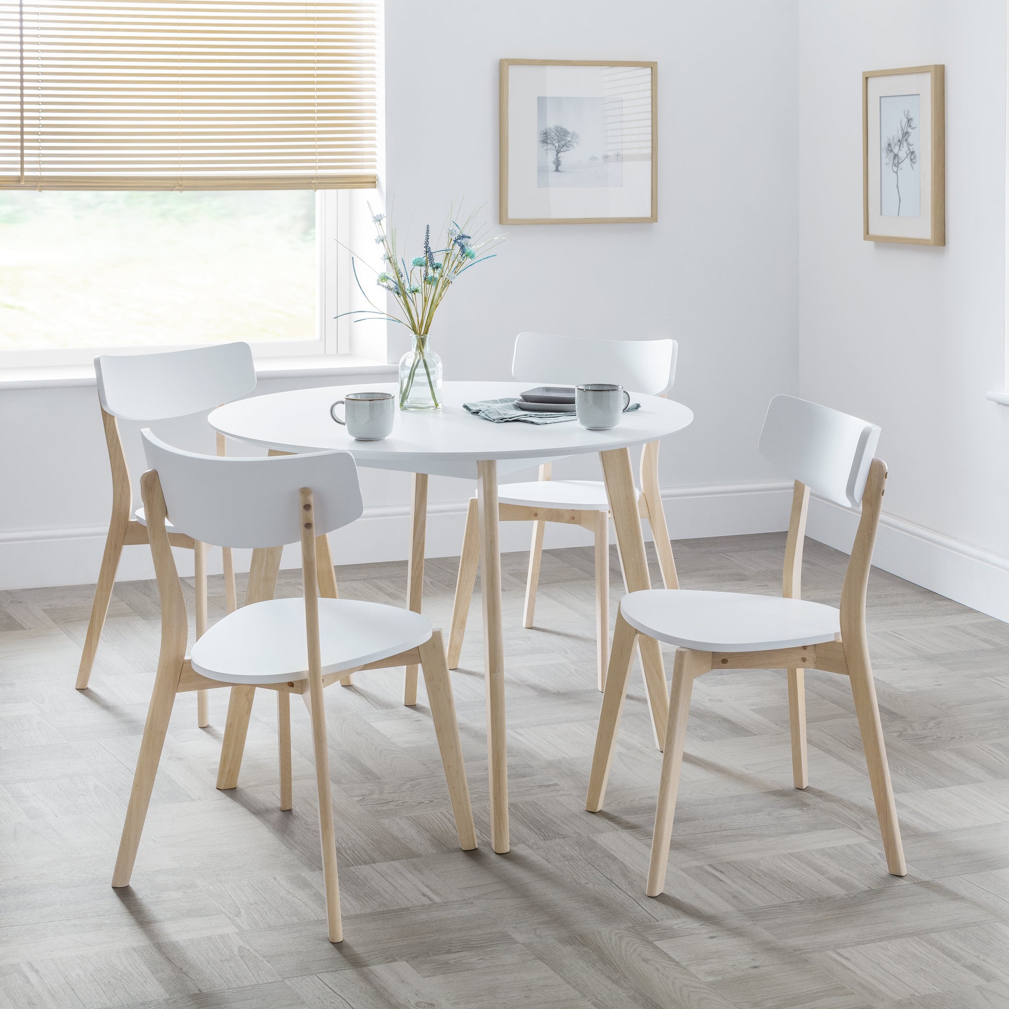 Casa Round Dining Table with 4 Dining Chairs White Price Comparisons | Compare The Build